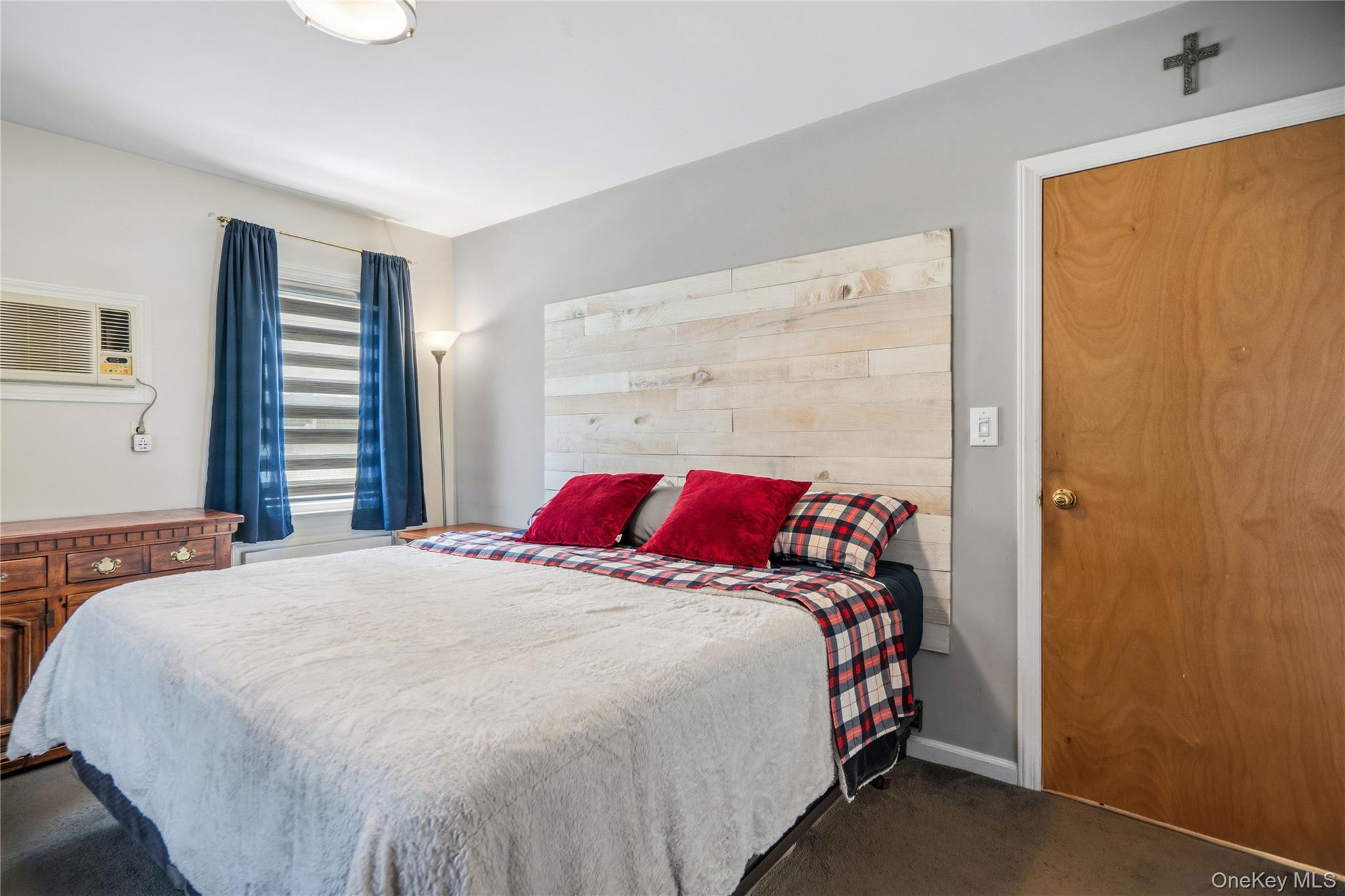 10 Alliance Street Property Photo 14