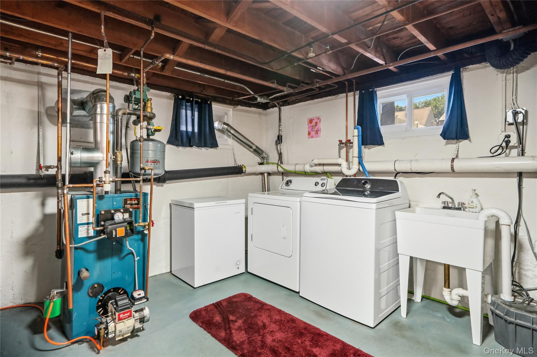 10 Alliance Street Property Photo 22