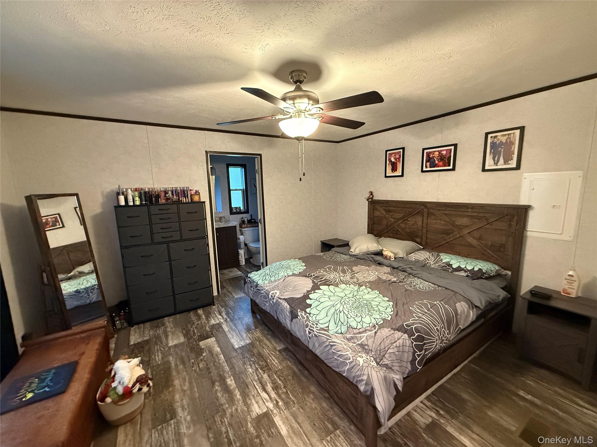 755 Tarrytown Lane Property Photo 8