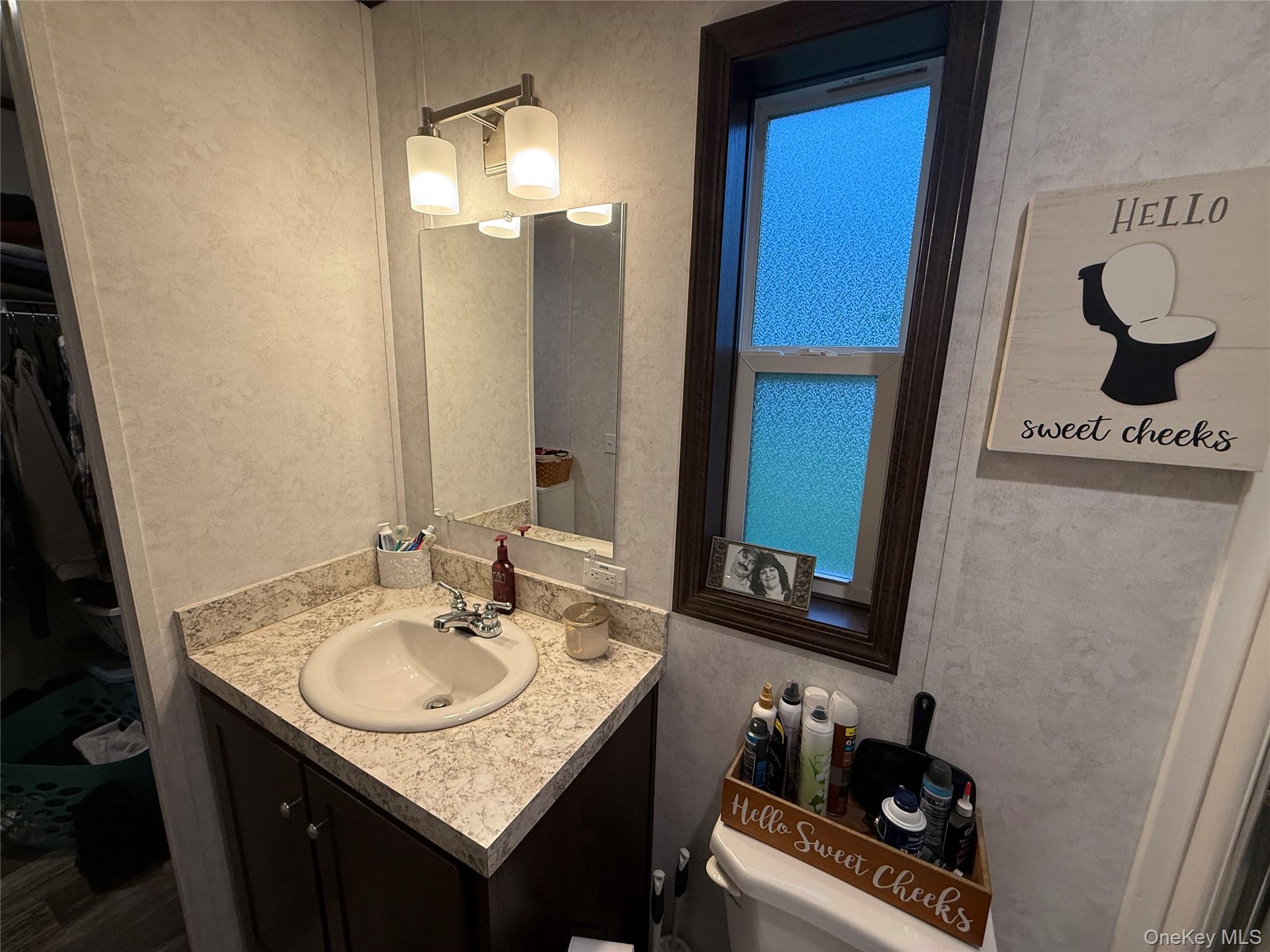 755 Tarrytown Lane Property Photo 10