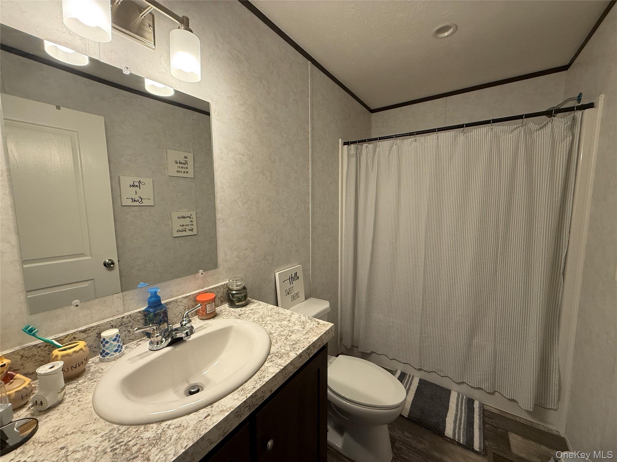 755 Tarrytown Lane Property Photo 12