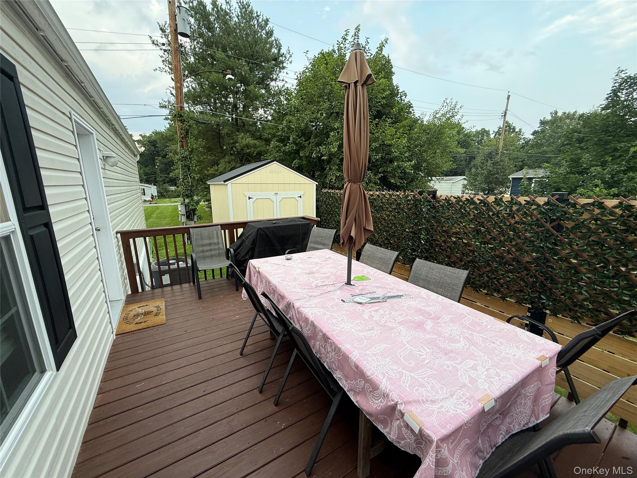 755 Tarrytown Lane Property Photo 13