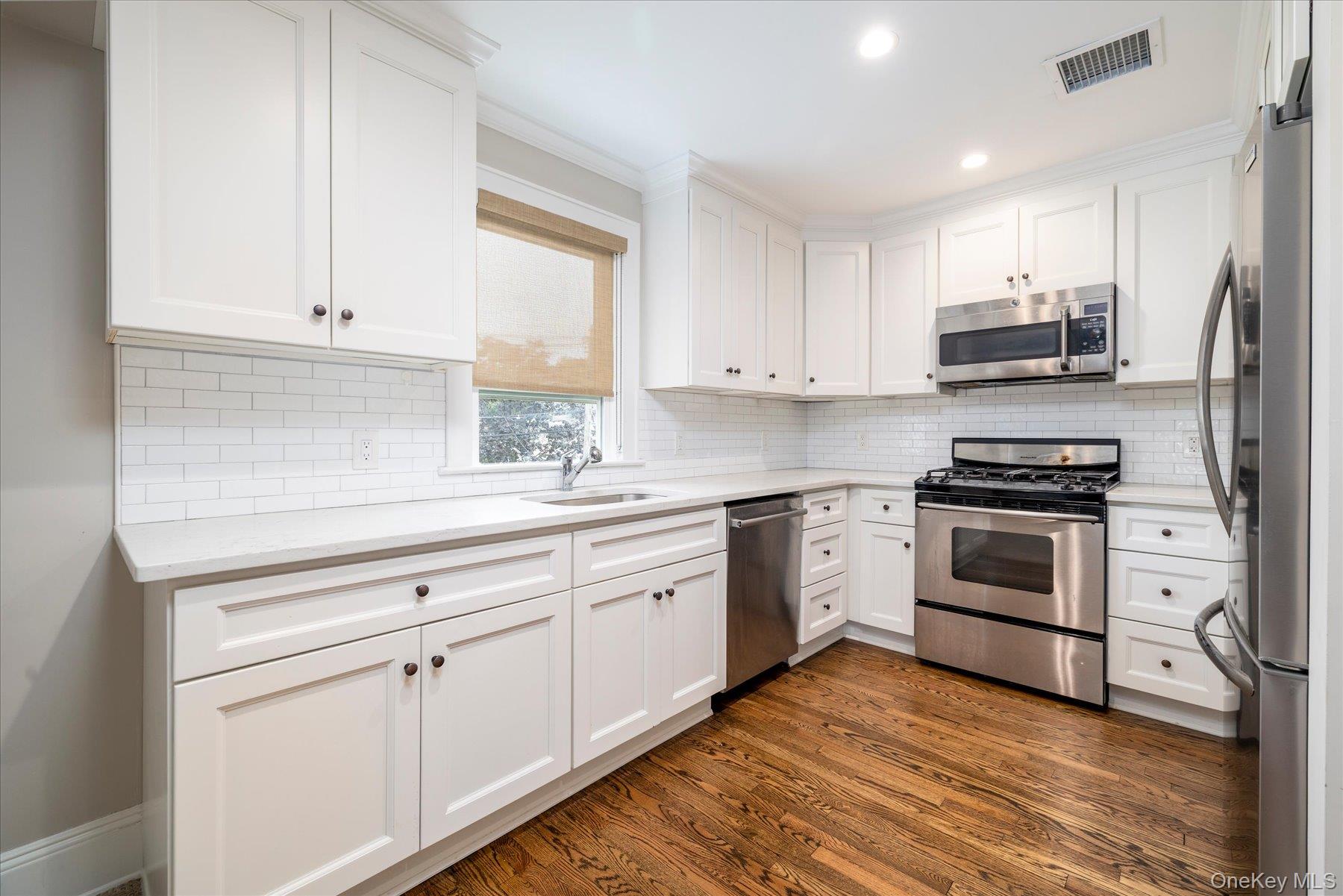 42 Woodland Avenue Upper Property Photo 7