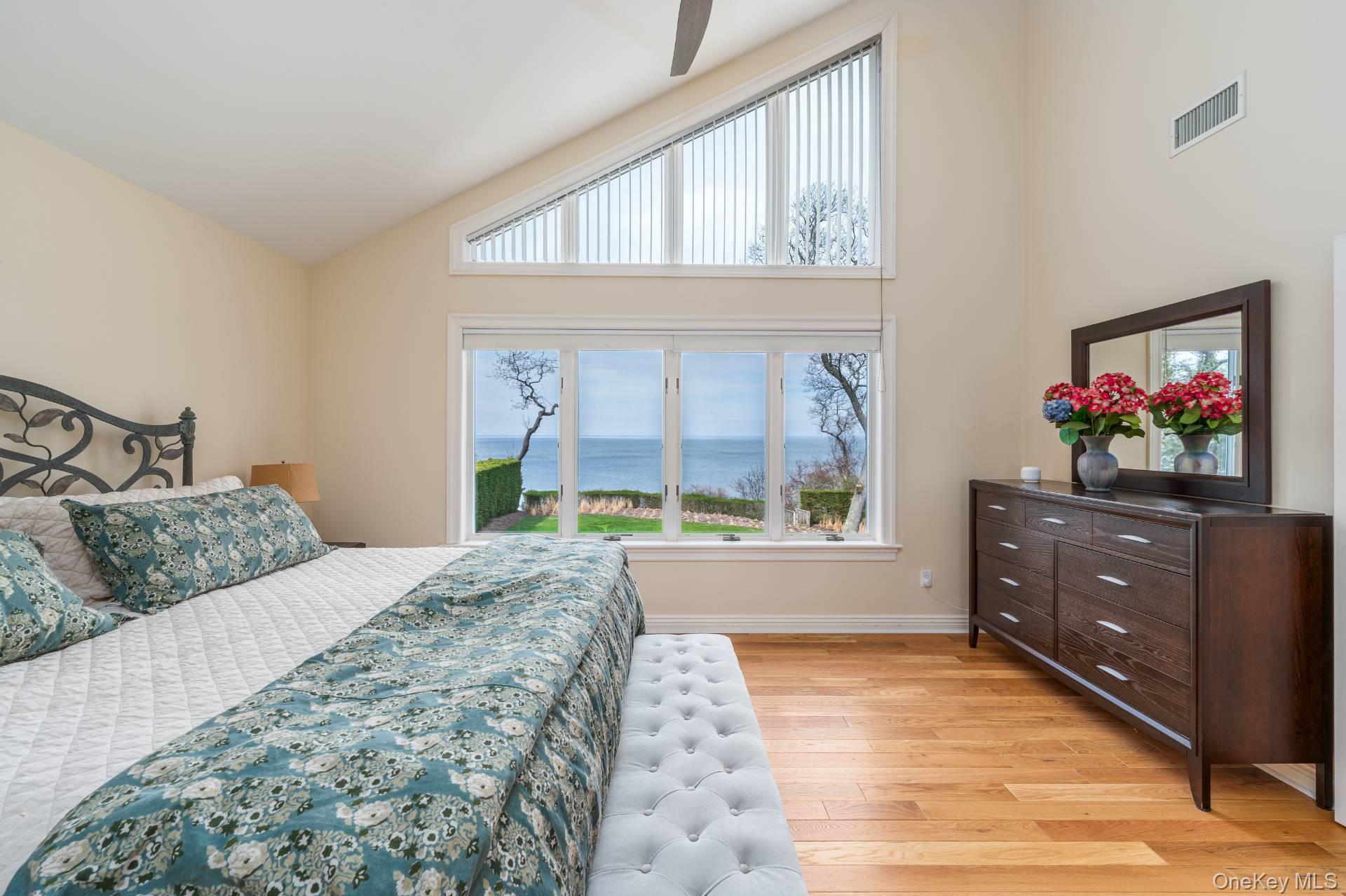 16125 Soundview Avenue Property Photo 17