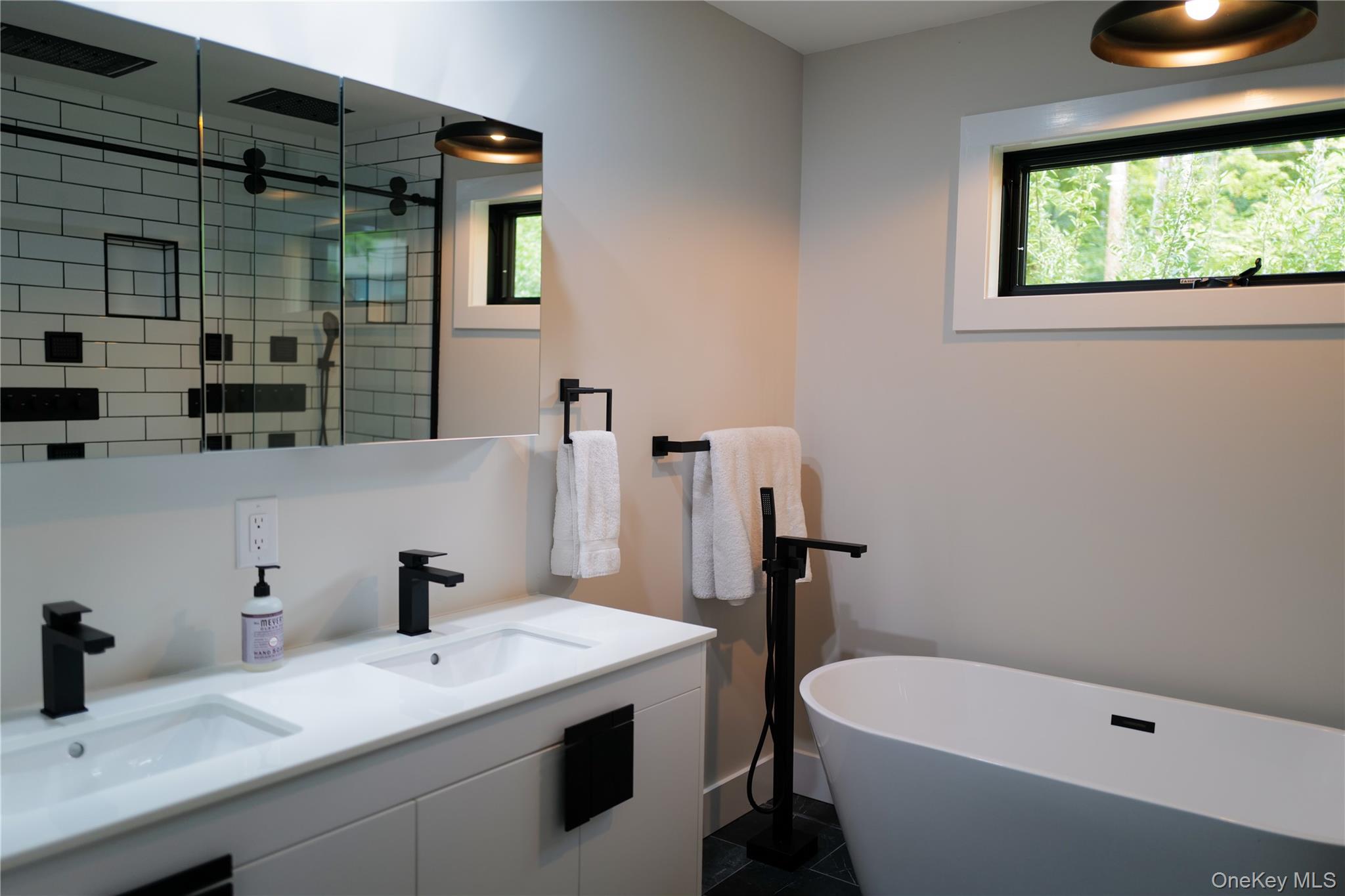 21 Vandermark Road Property Photo 16