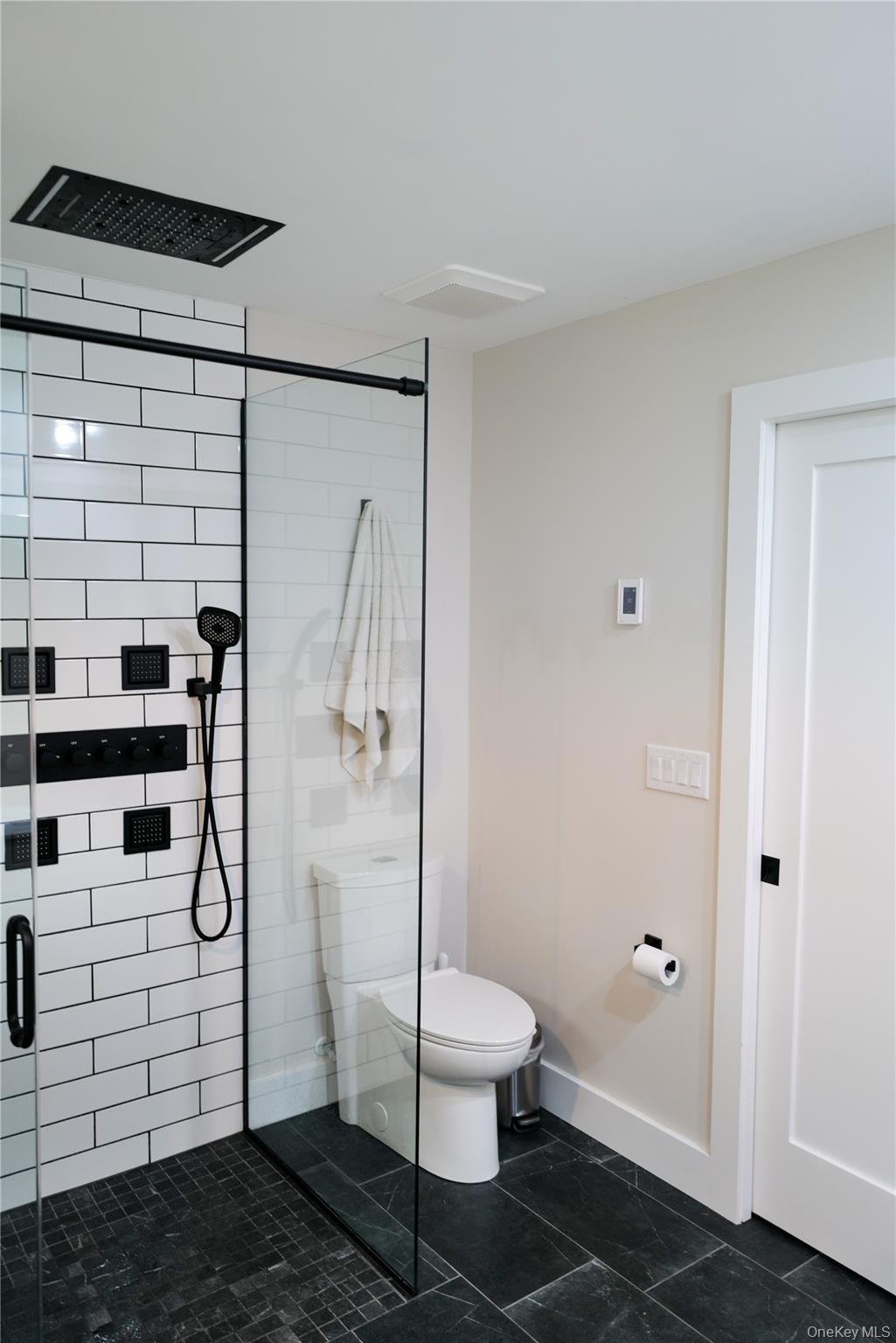 21 Vandermark Road Property Photo 18