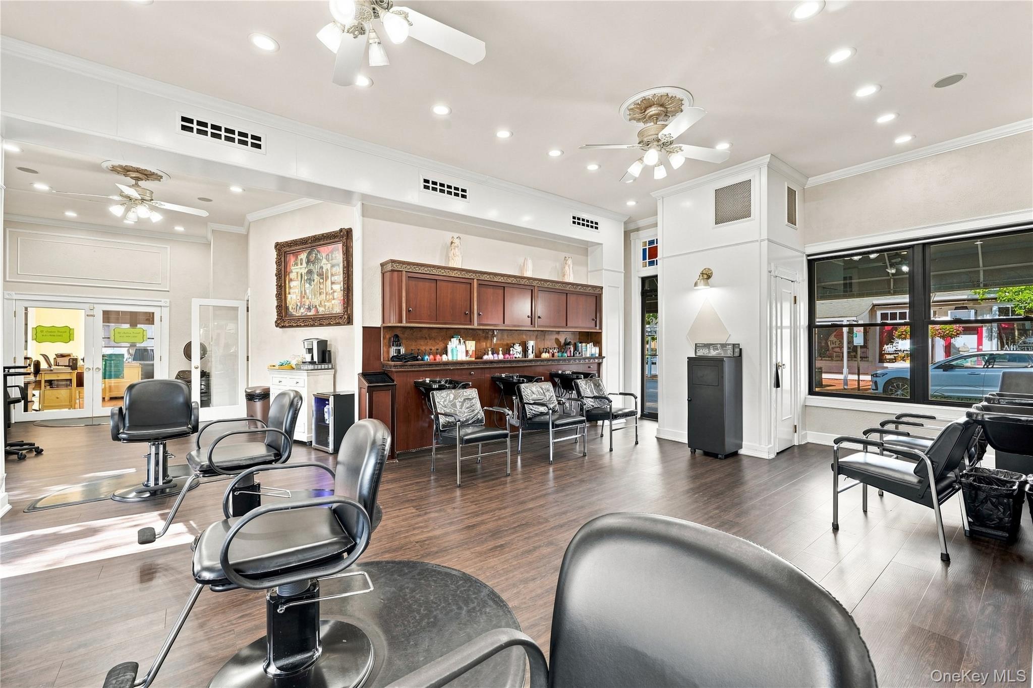 180 Broadway Property Photo 19