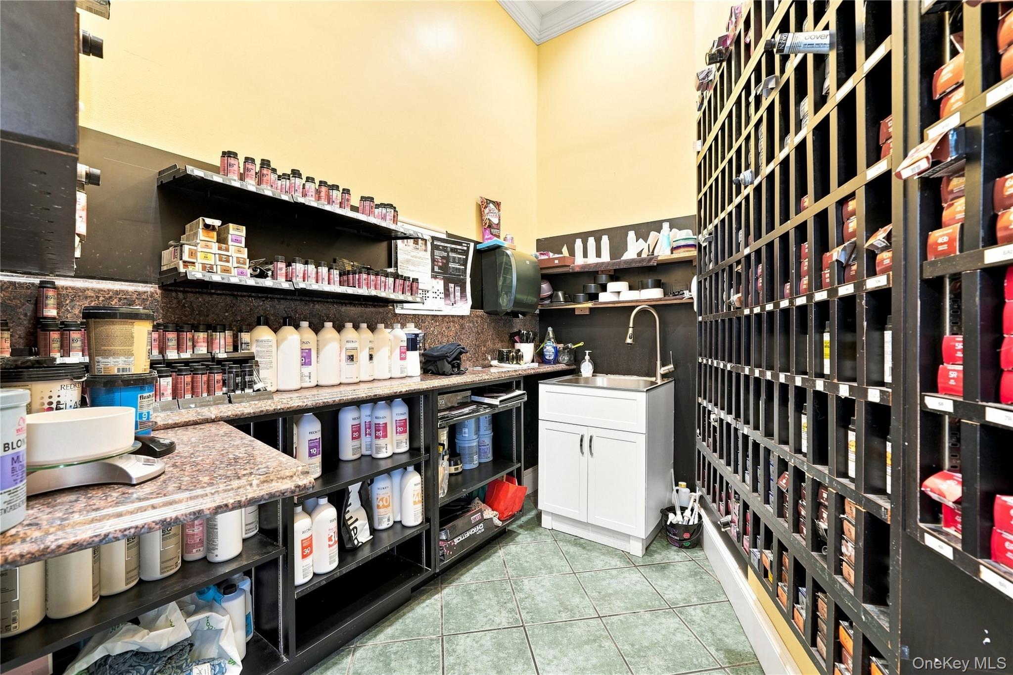 180 Broadway Property Photo 26