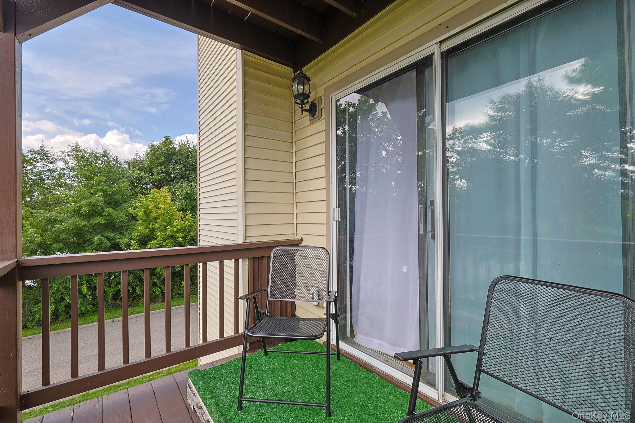 25 Village Park Drive 2f Property Photo 14