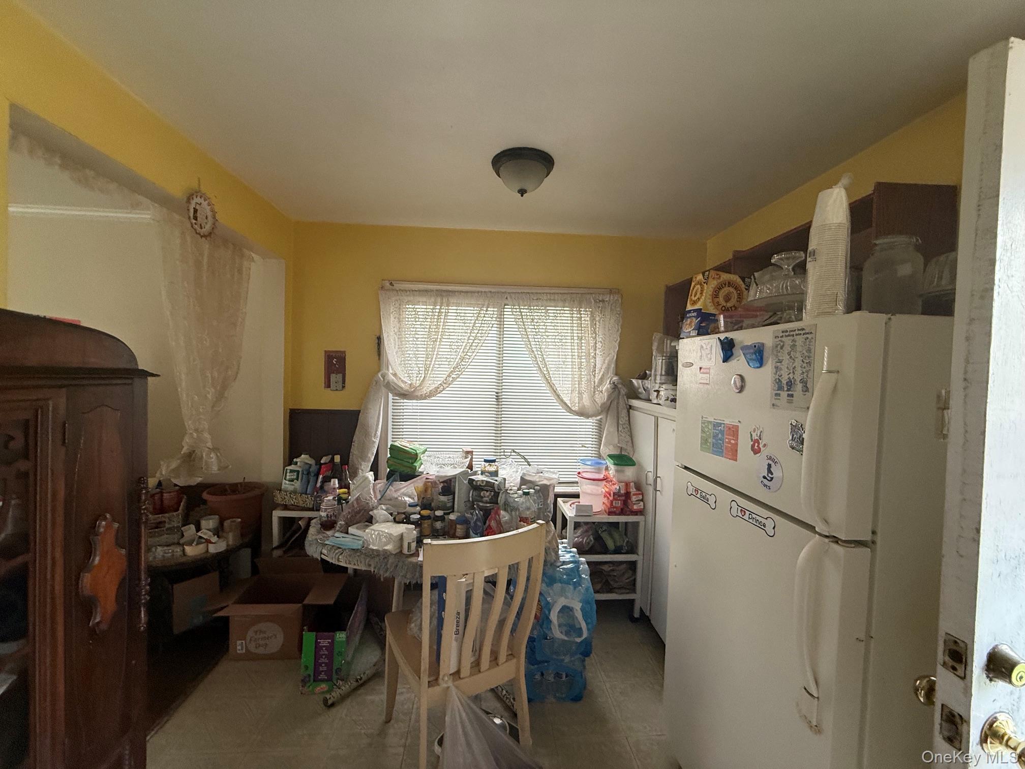 13619 220th Place Property Photo 4