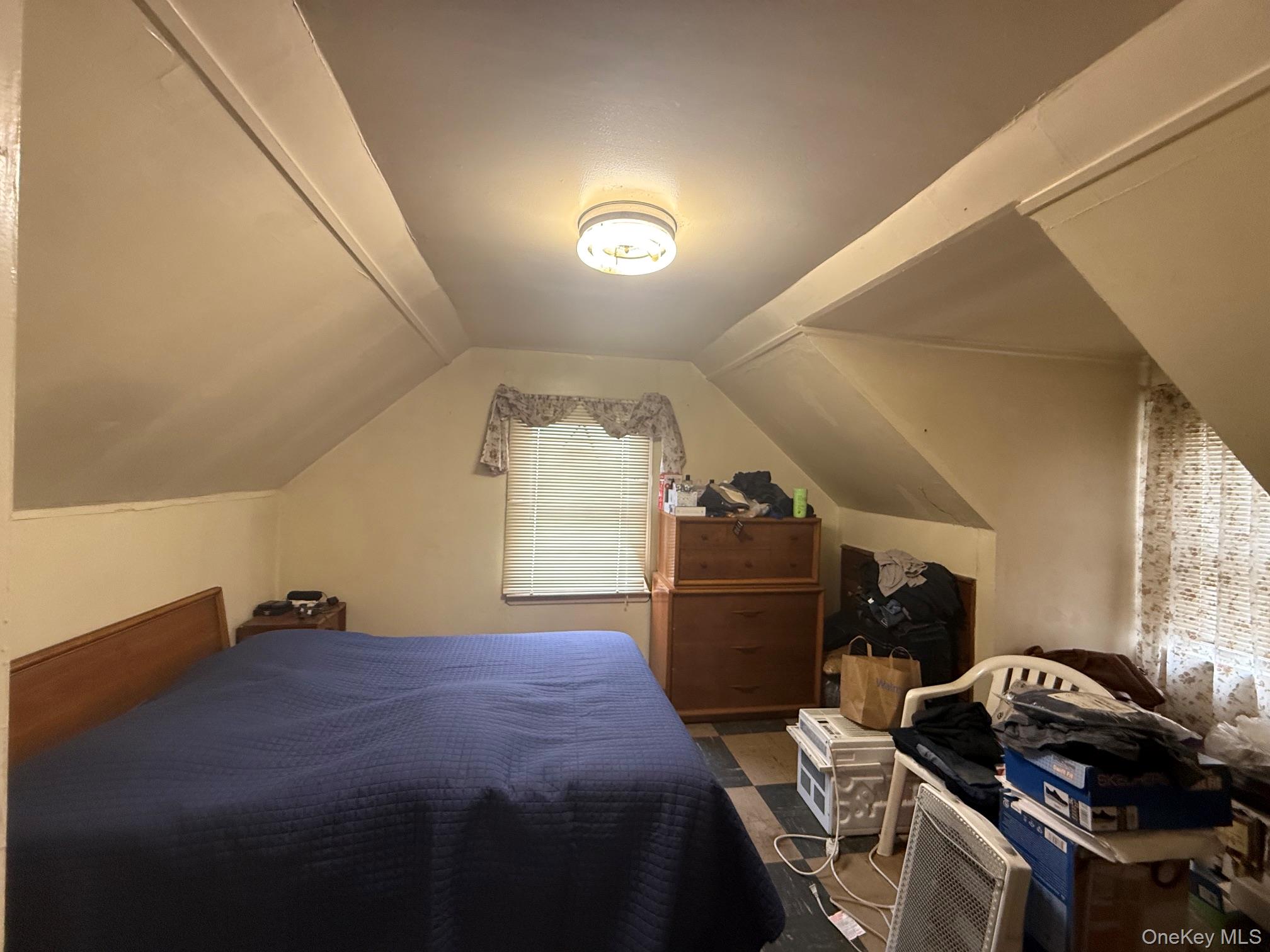 13619 220th Place Property Photo 11