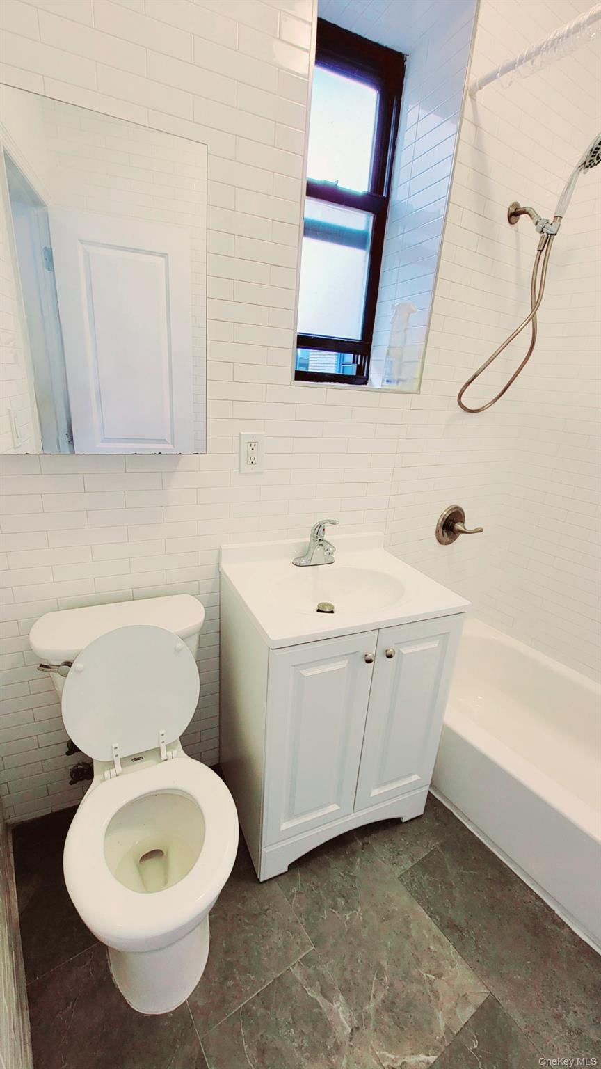 6109 39th Avenue O5 Property Photo 10