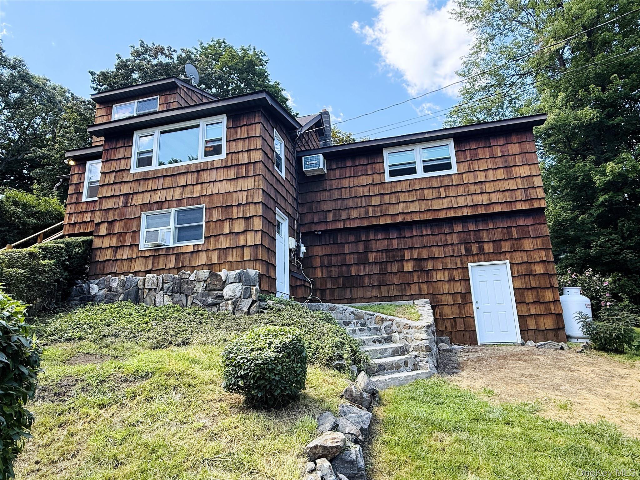 17 Mary Avenue Property Photo 1