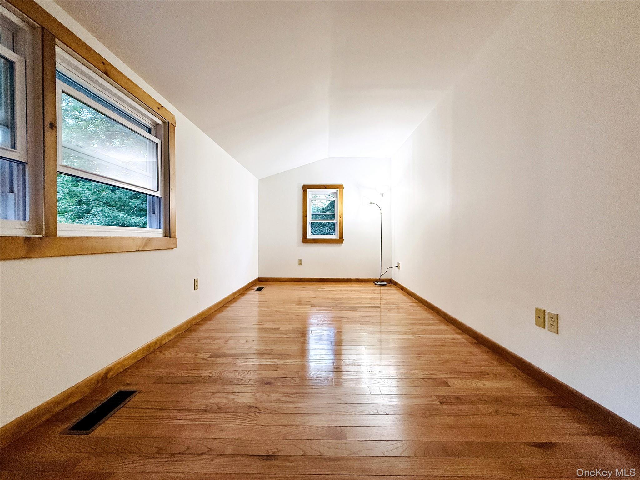 17 Mary Avenue Property Photo 20