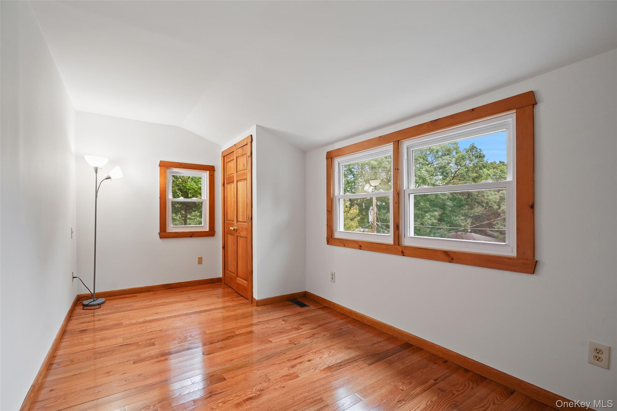 17 Mary Avenue Property Photo 23