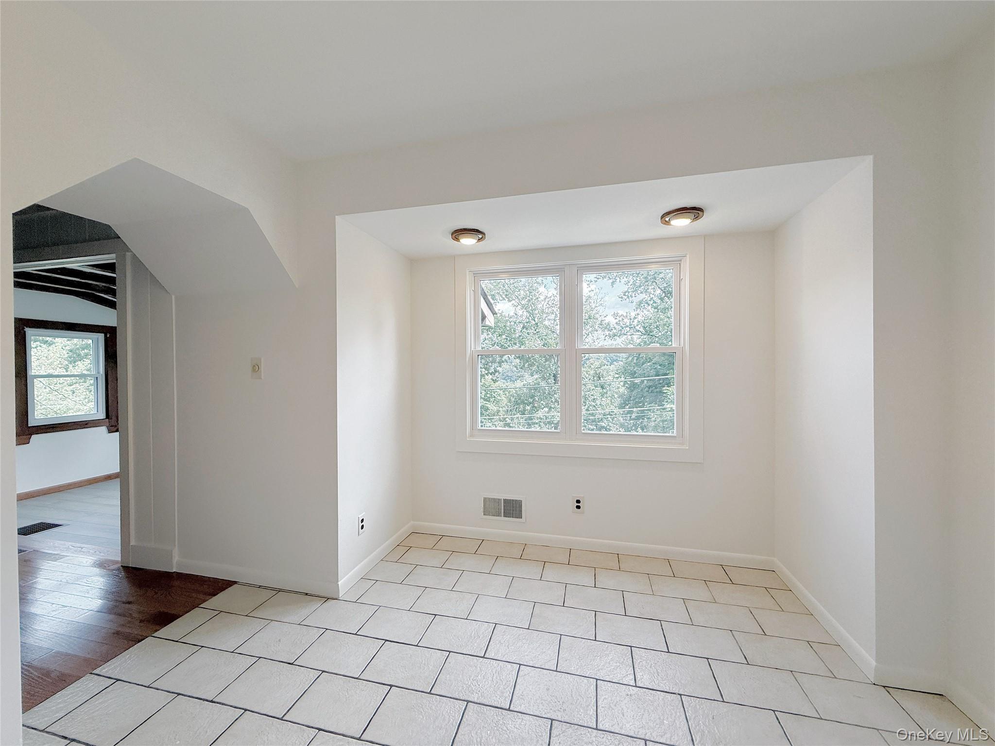 17 Mary Avenue Property Photo 31