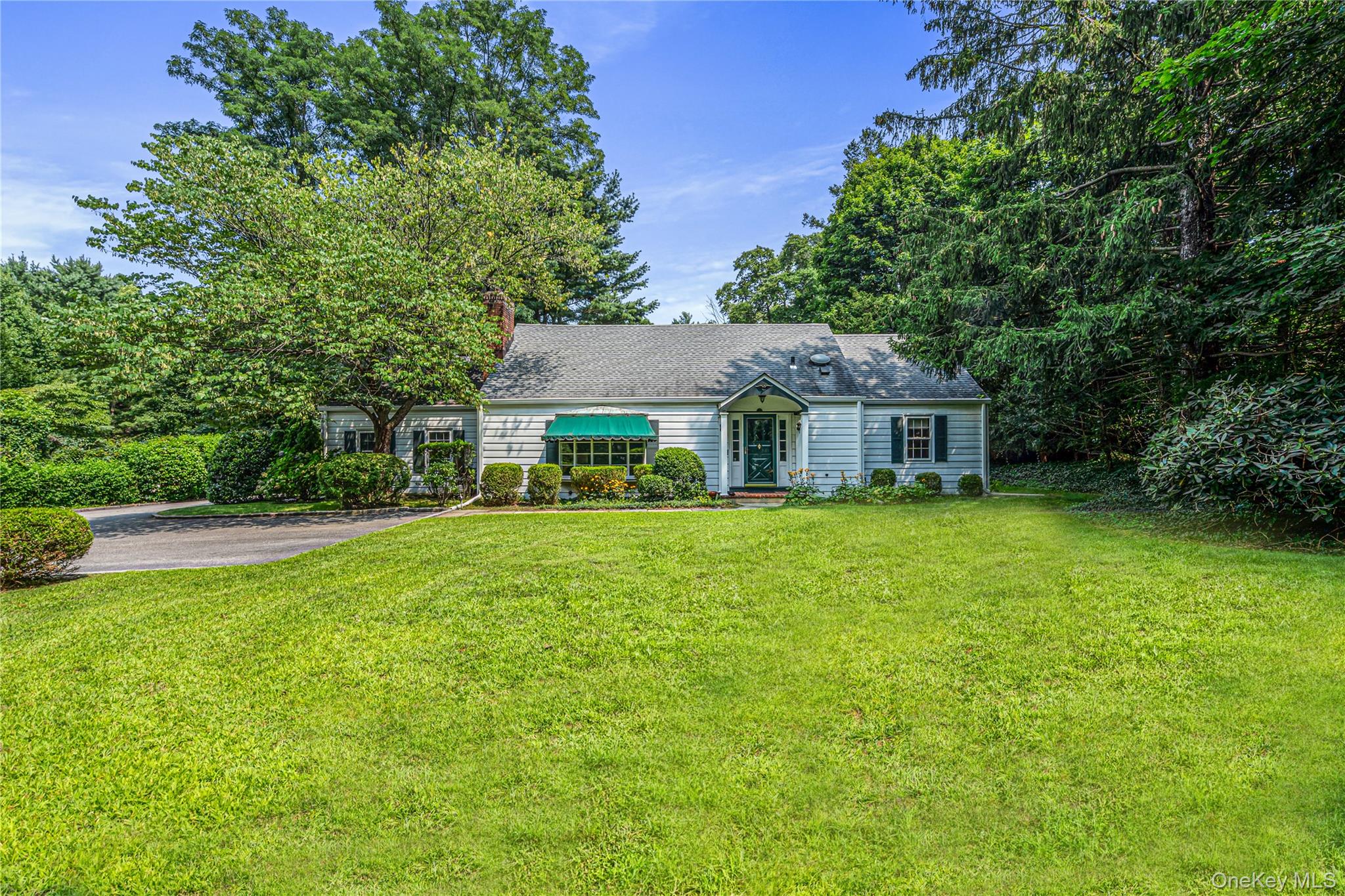 84 Bayville Road Property Photo 2