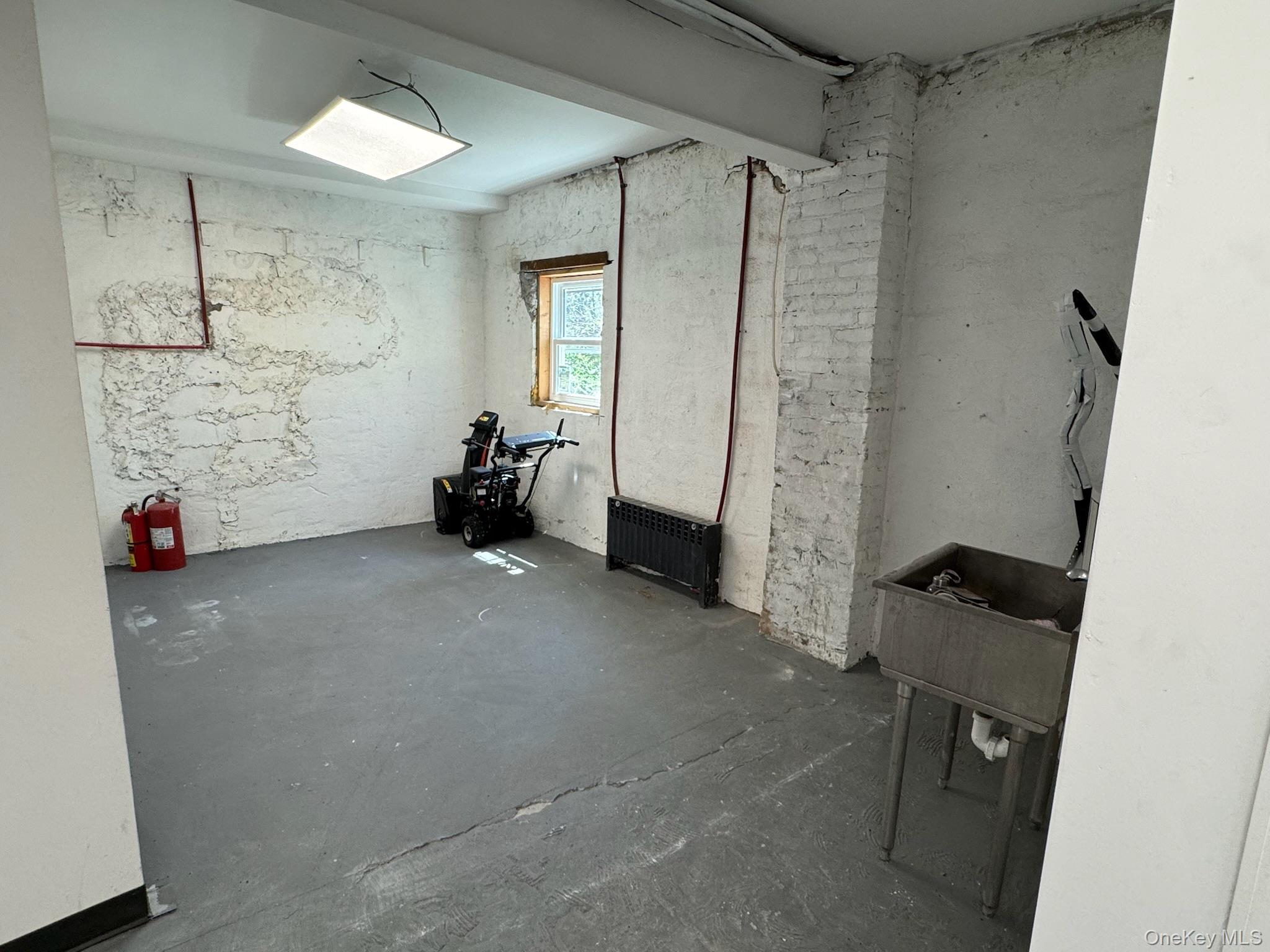 244 Maple Place Property Photo 6