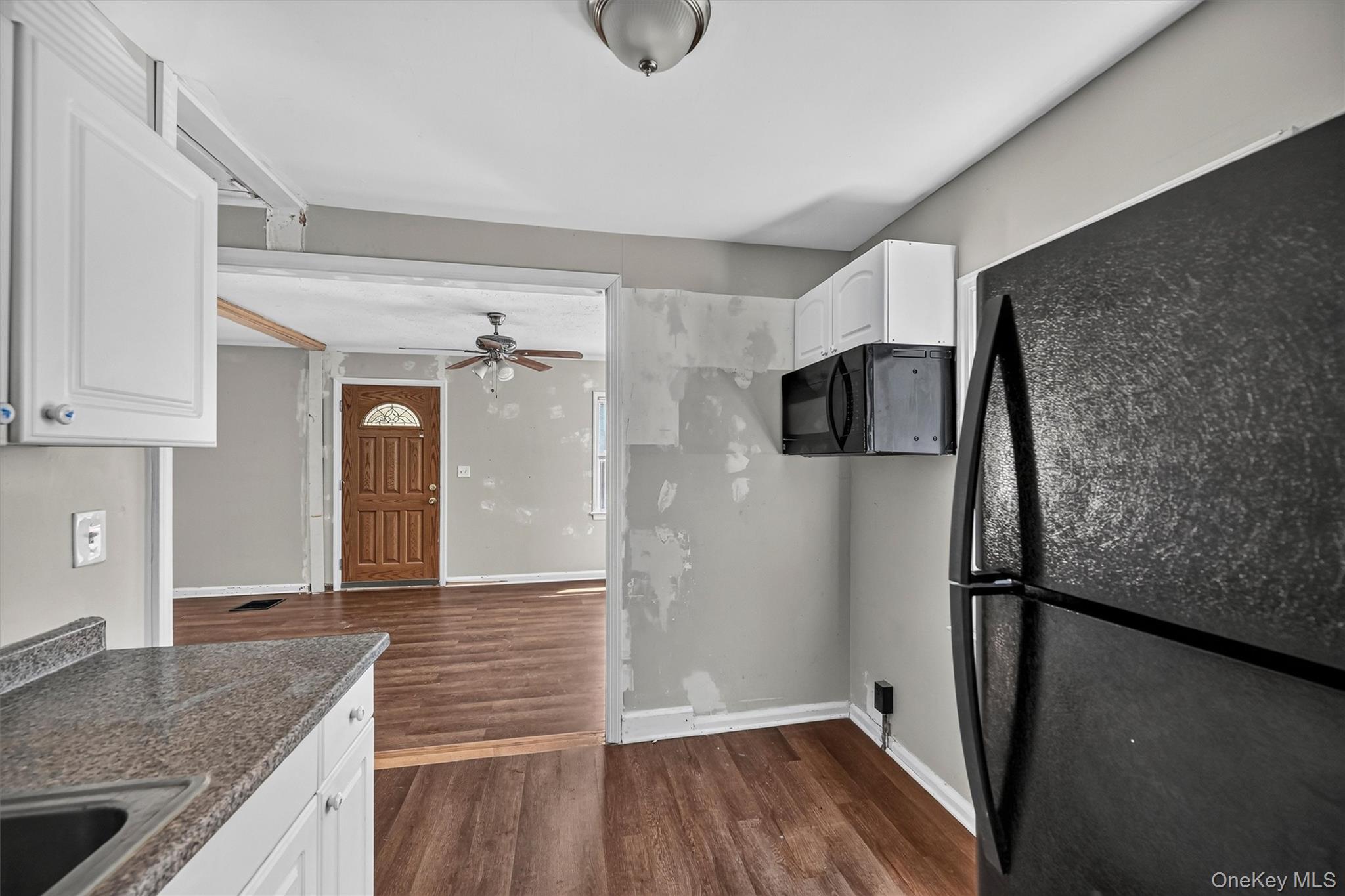 83 Center Street Property Photo 19