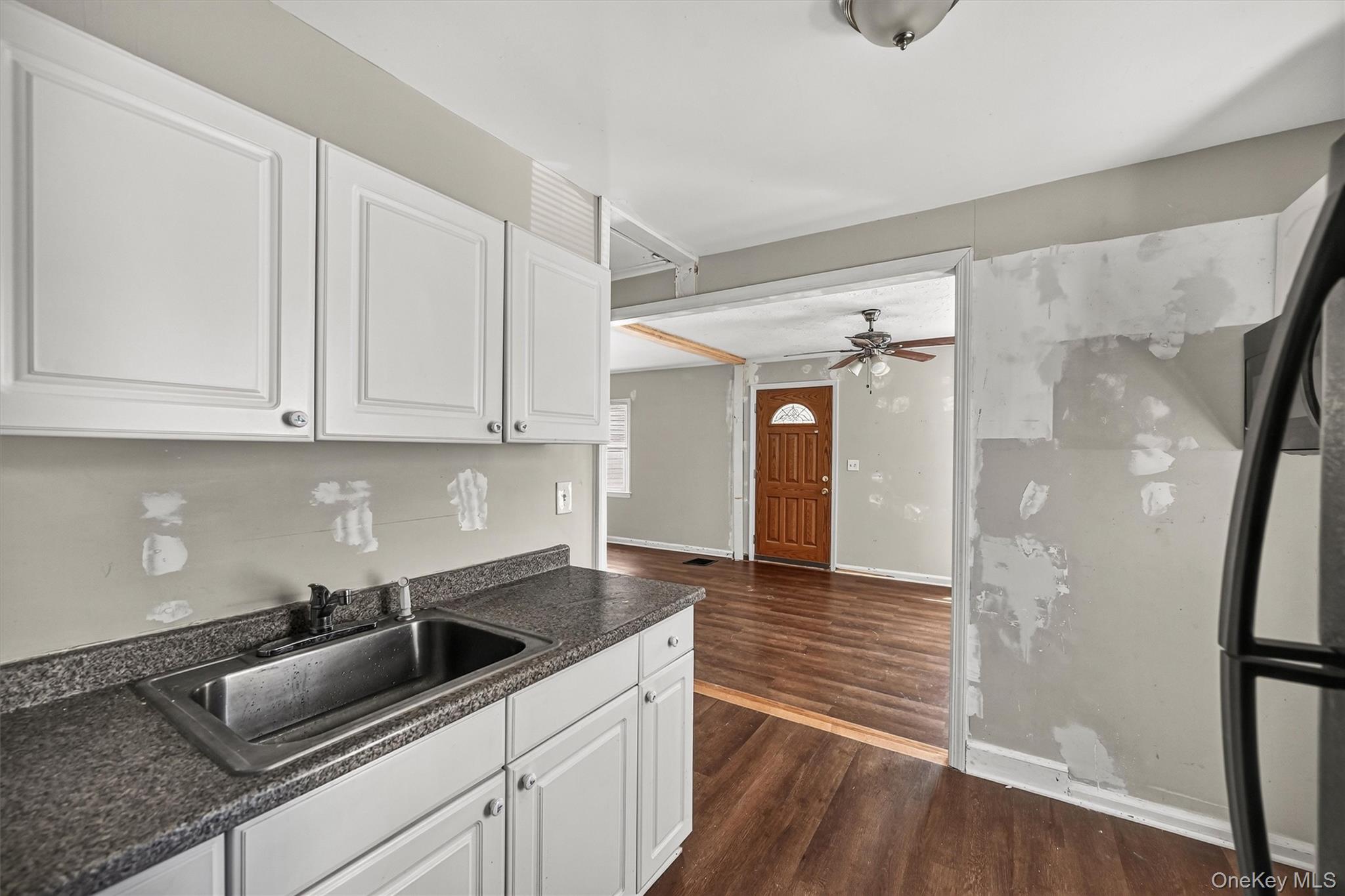 83 Center Street Property Photo 20