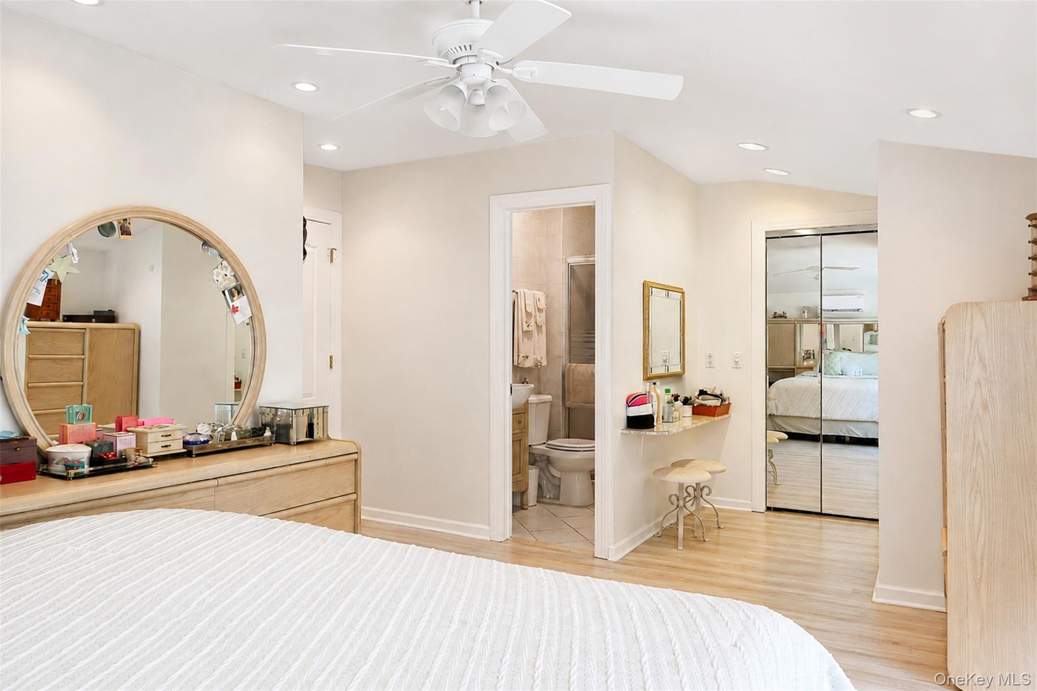17 Sundial Lane Property Photo 12