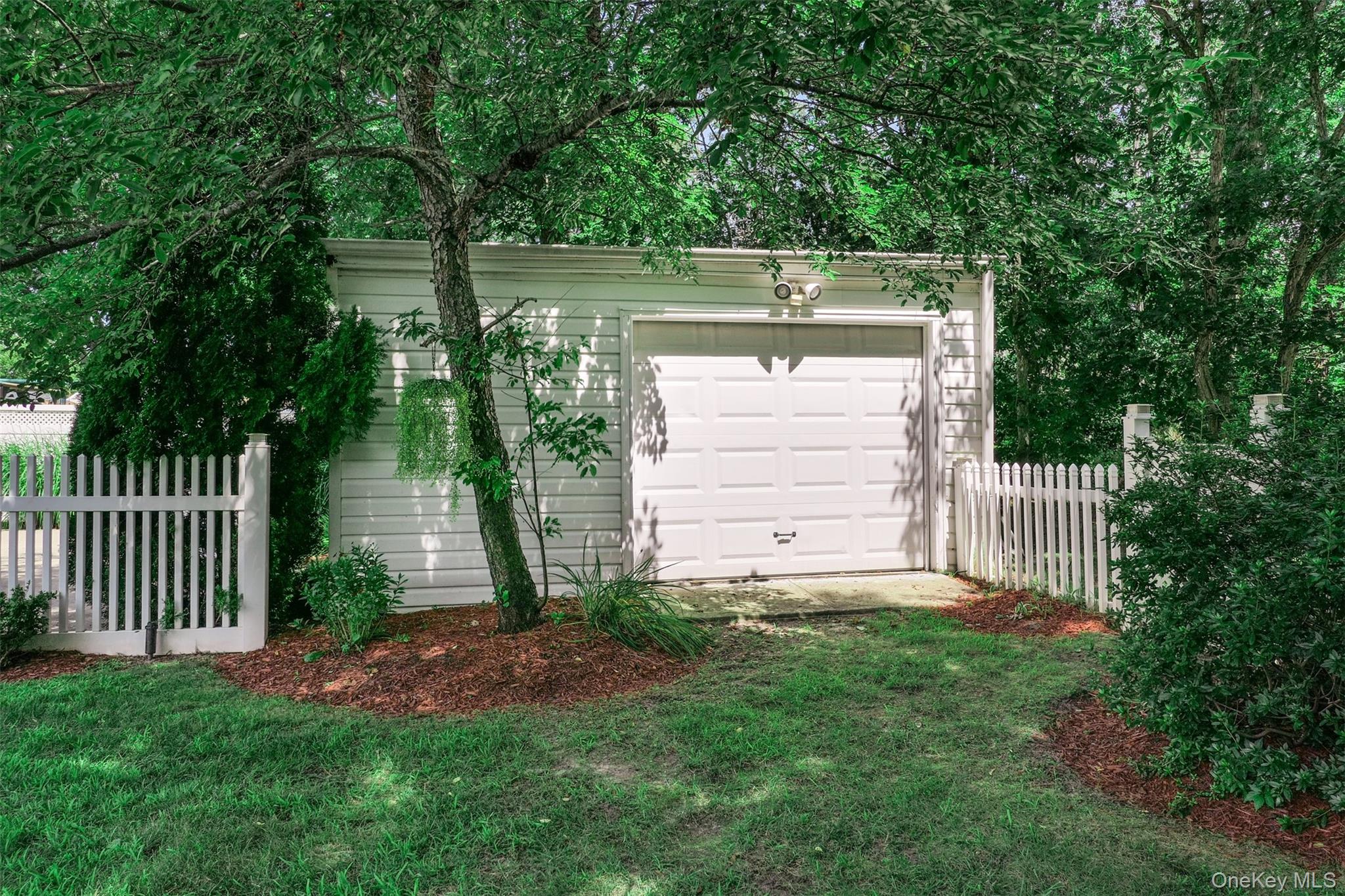 17 Sundial Lane Property Photo 24