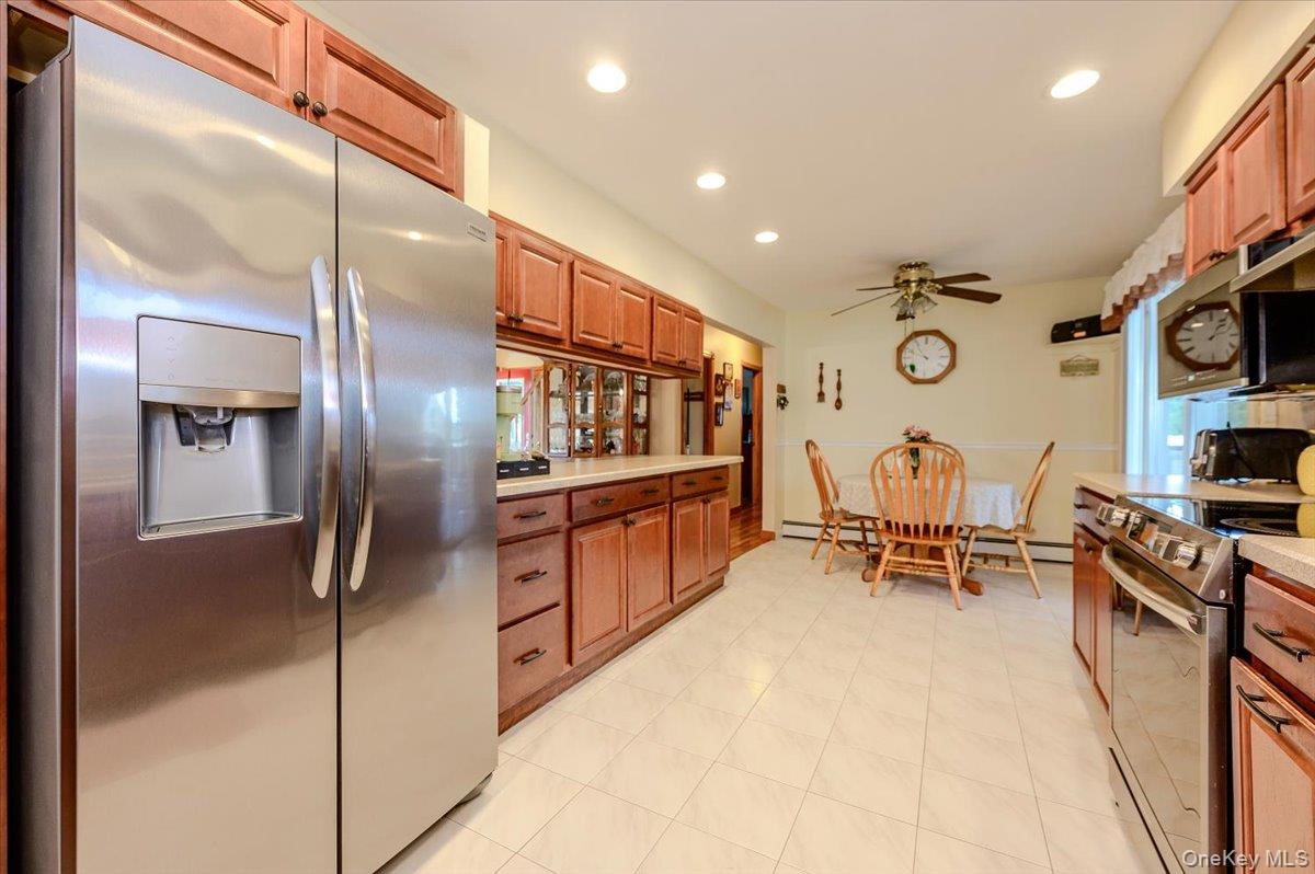 694 Pease Lane Property Photo 15