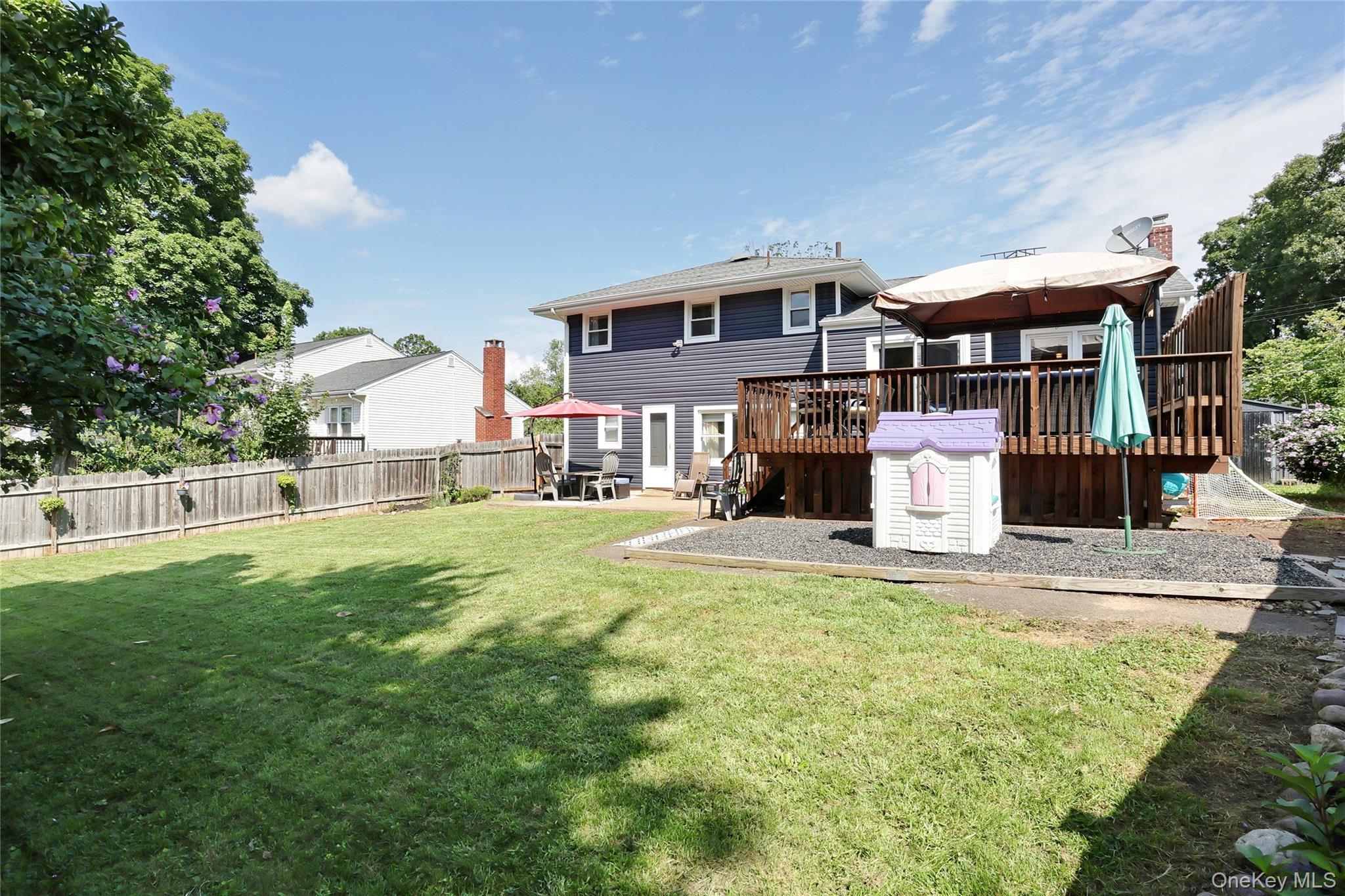 11 Crestwood Drive Property Photo 22