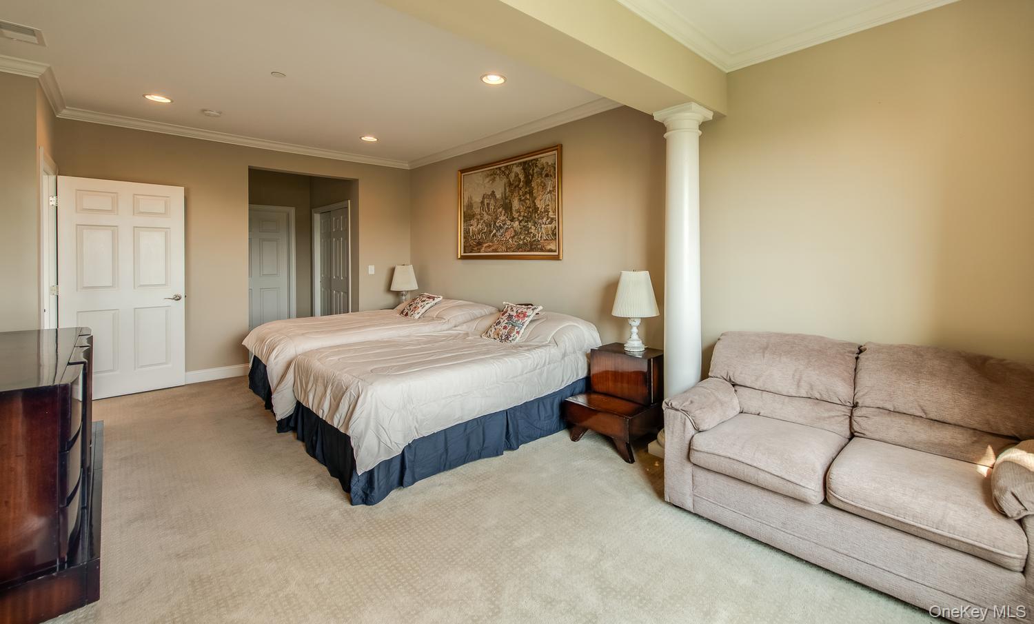 734 Regency Drive Property Photo 24