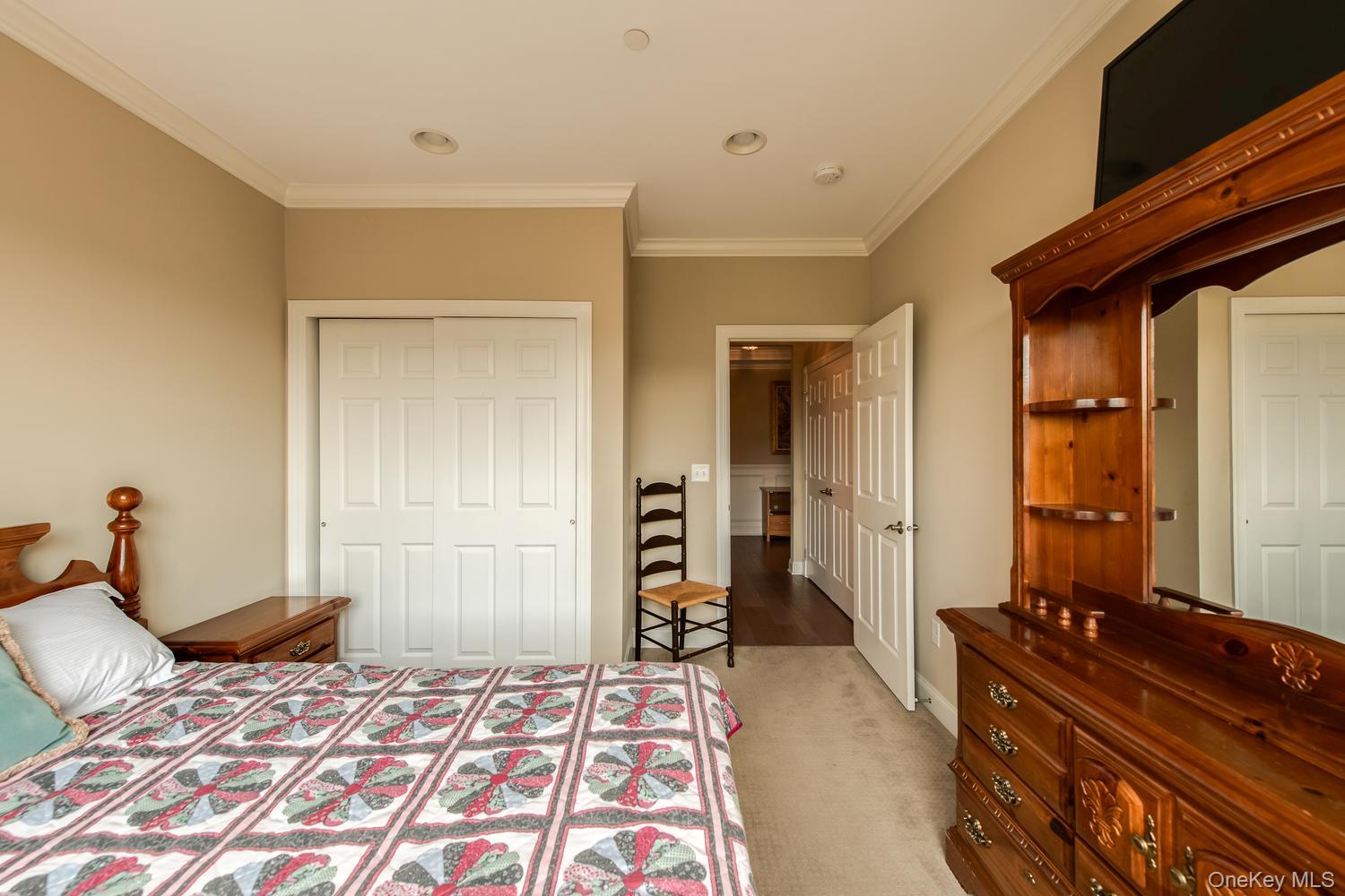 734 Regency Drive Property Photo 34