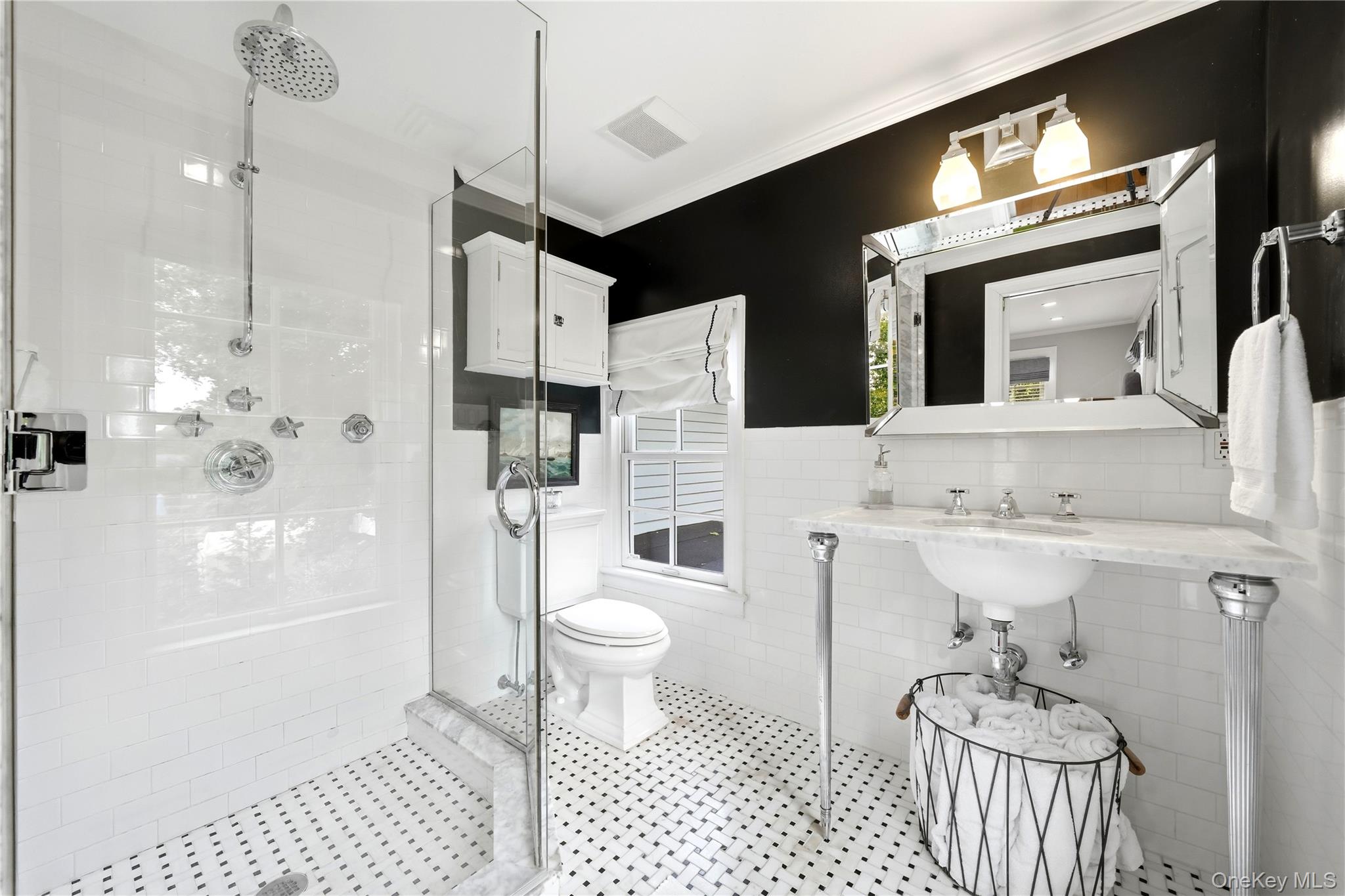 129 Bayview Avenue Property Photo 33