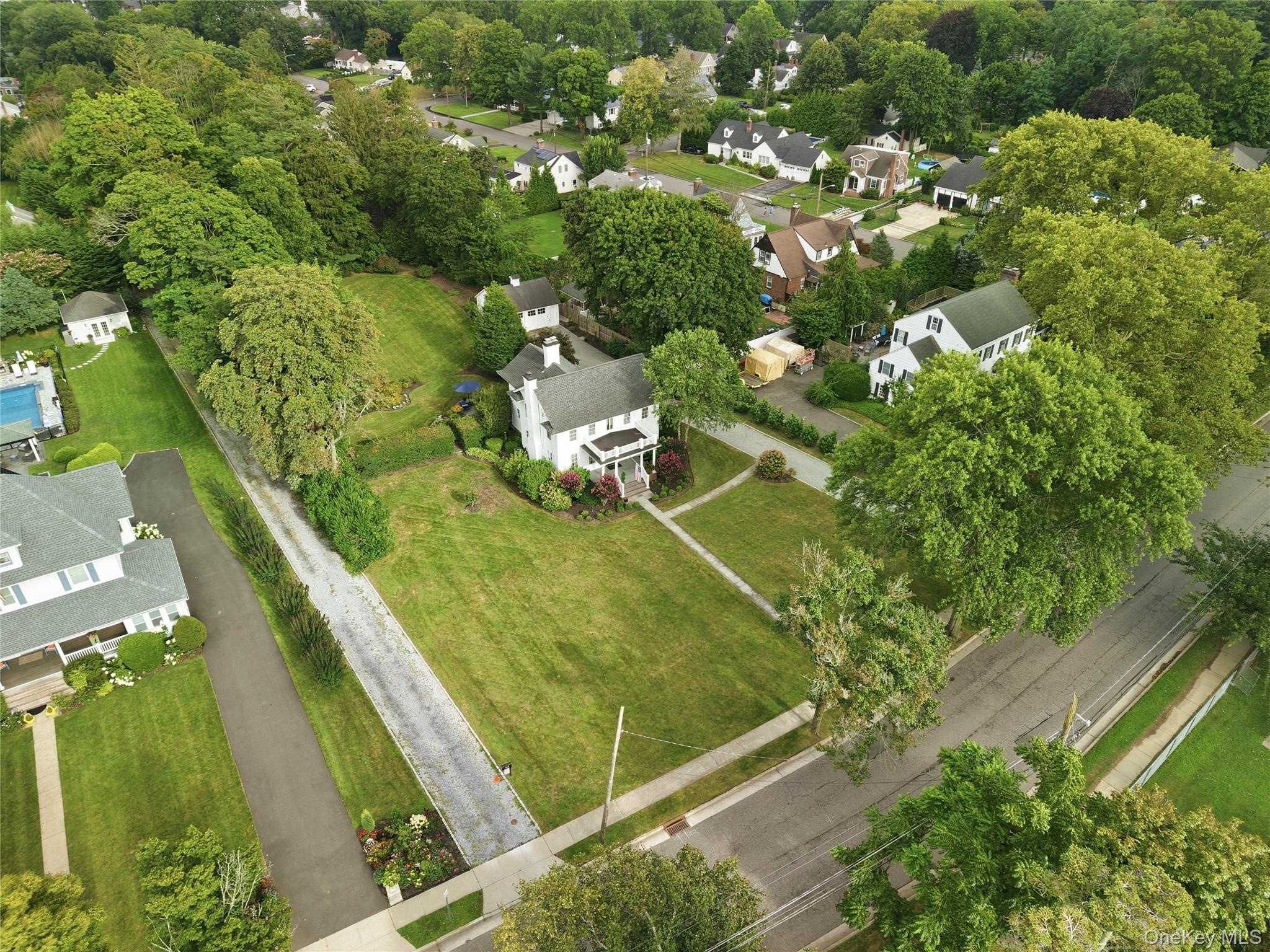 129 Bayview Avenue Property Photo 46