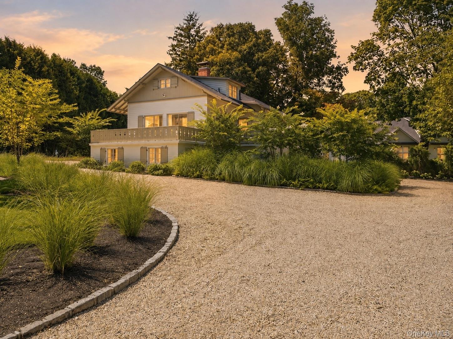 1040318 Property Photo 1