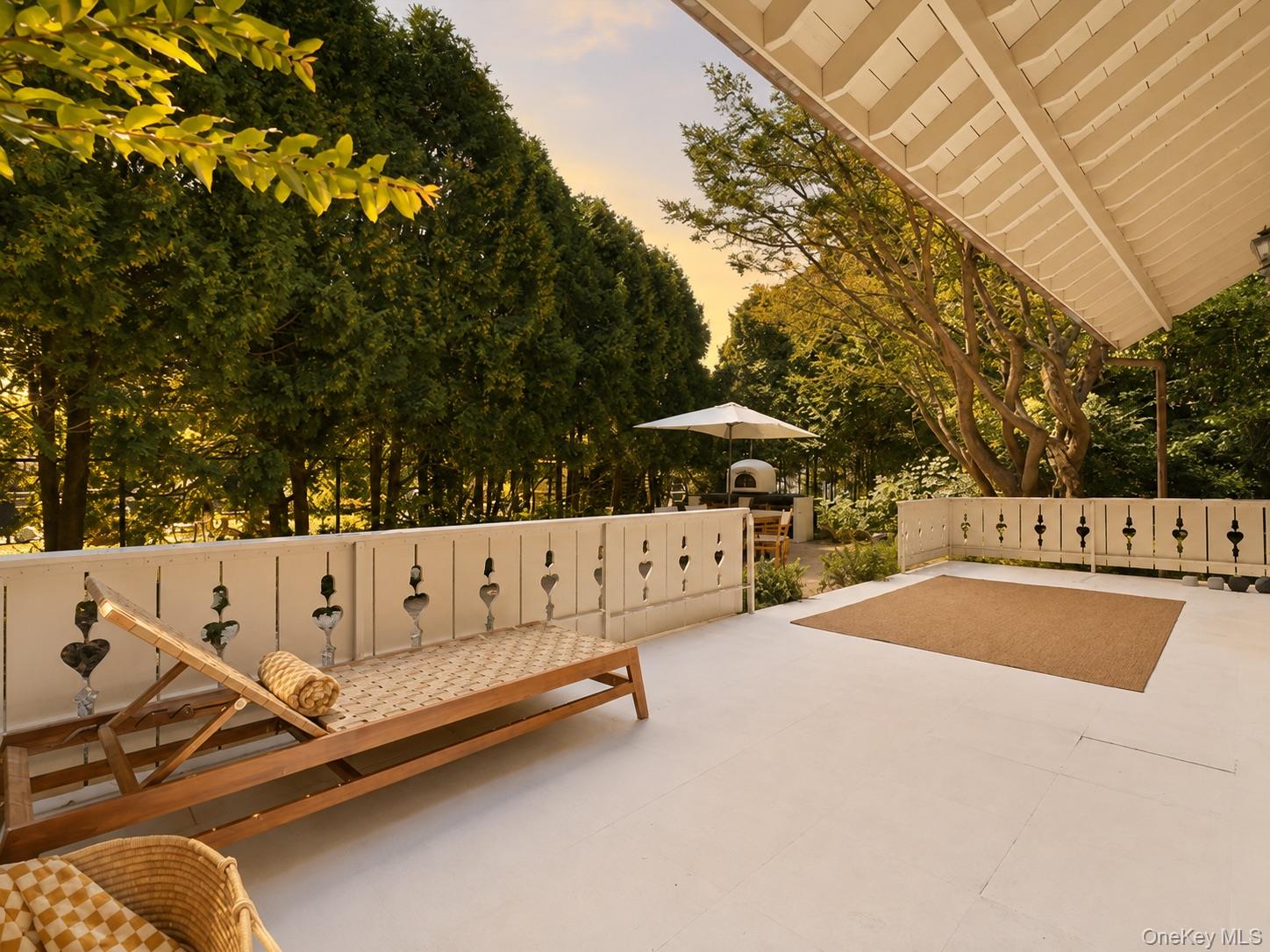 1040318 Property Photo 12