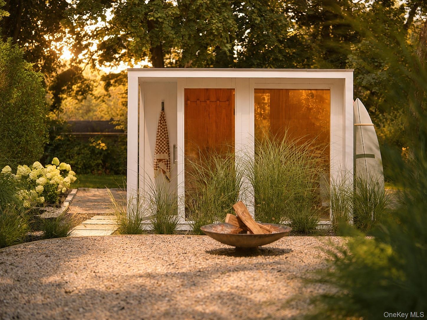 1040318 Property Photo 20
