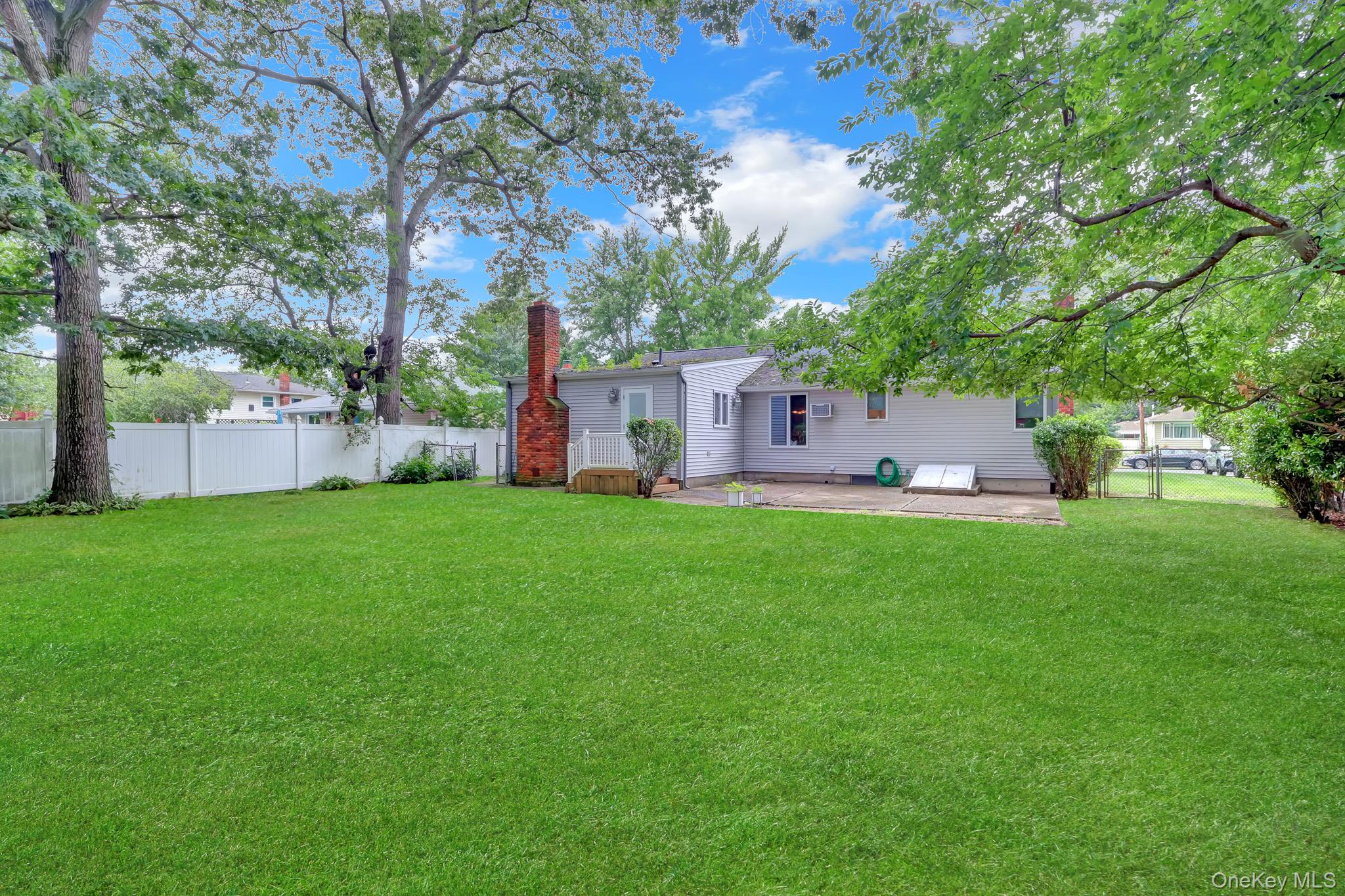 61 Gridley Street Property Photo 34