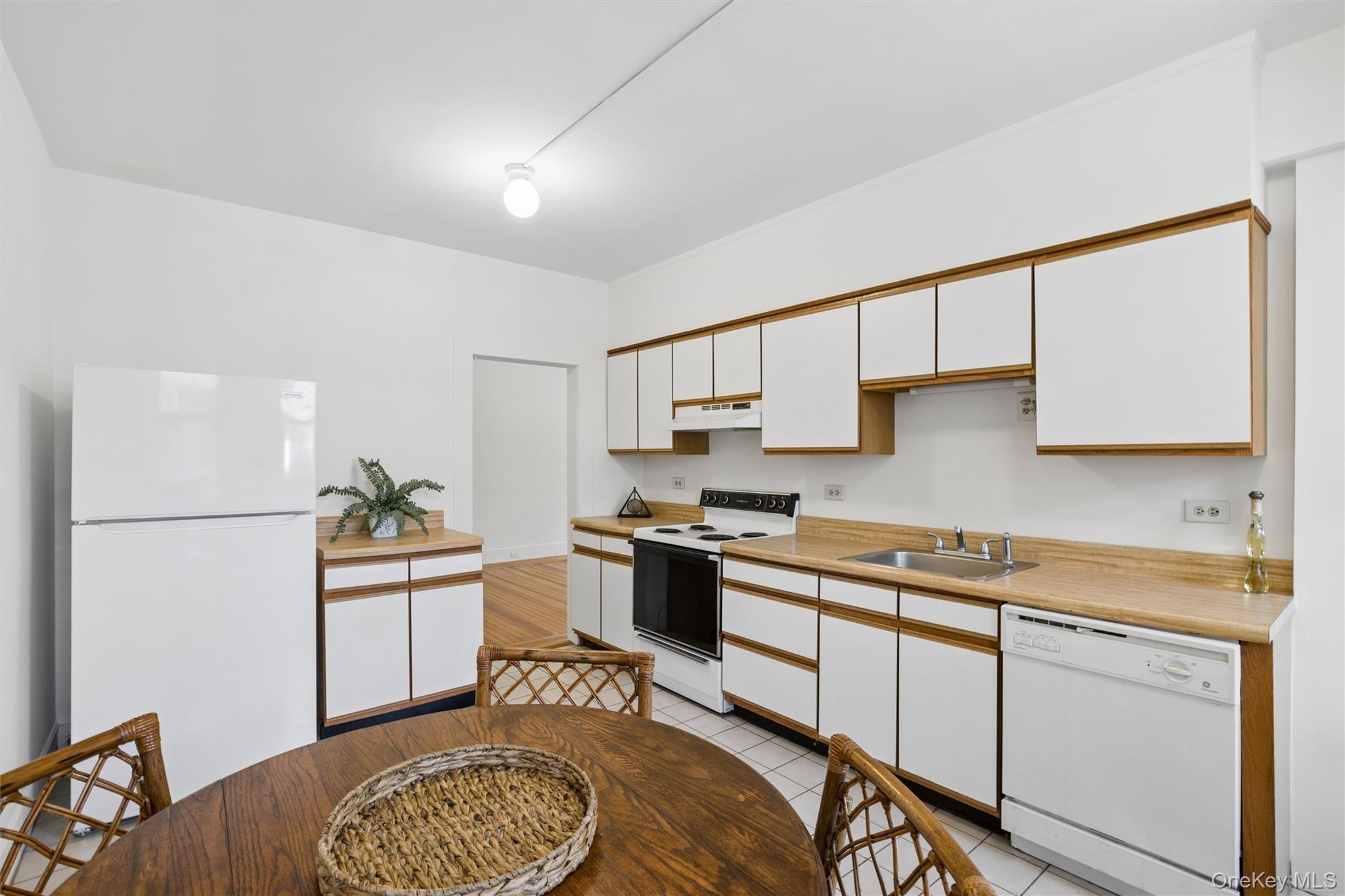 208a Wheatley Road Property Photo 16