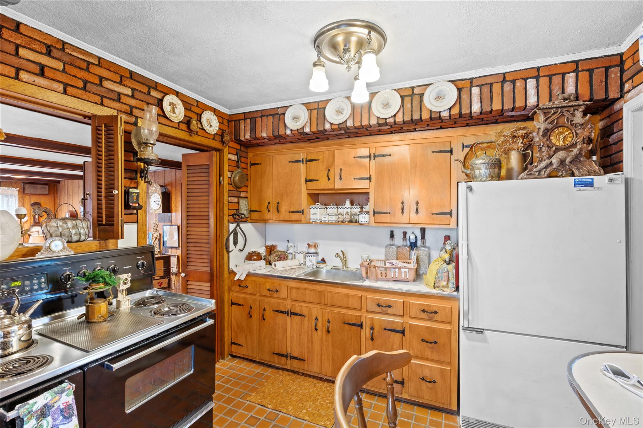 822 Peninsula Boulevard Property Photo 12