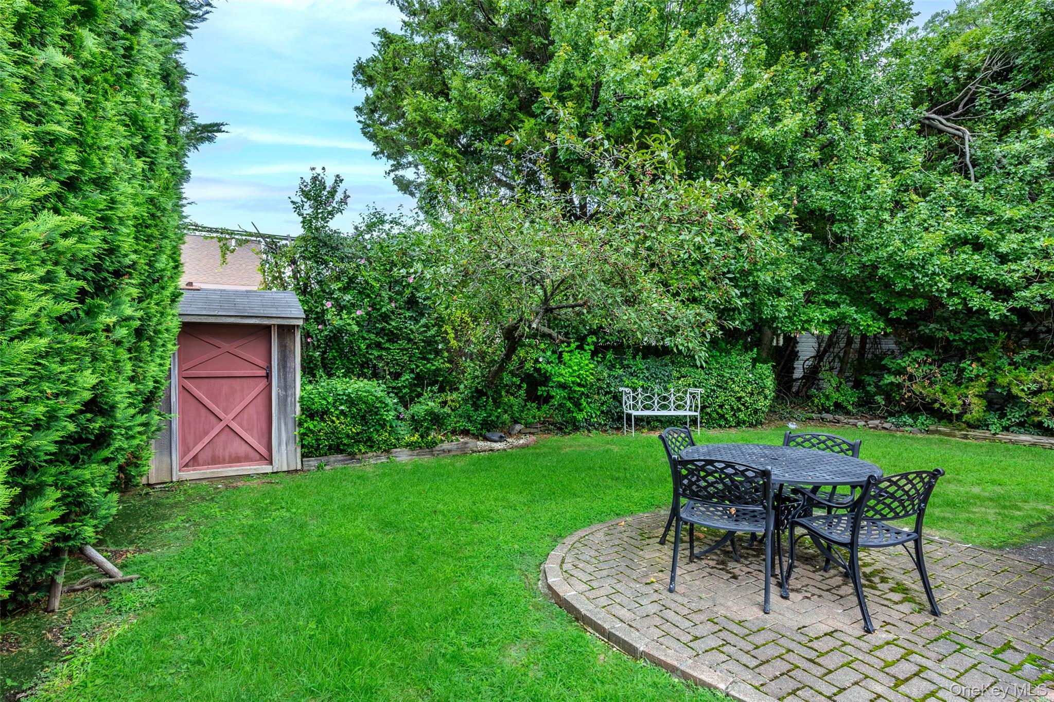 822 Peninsula Boulevard Property Photo 26