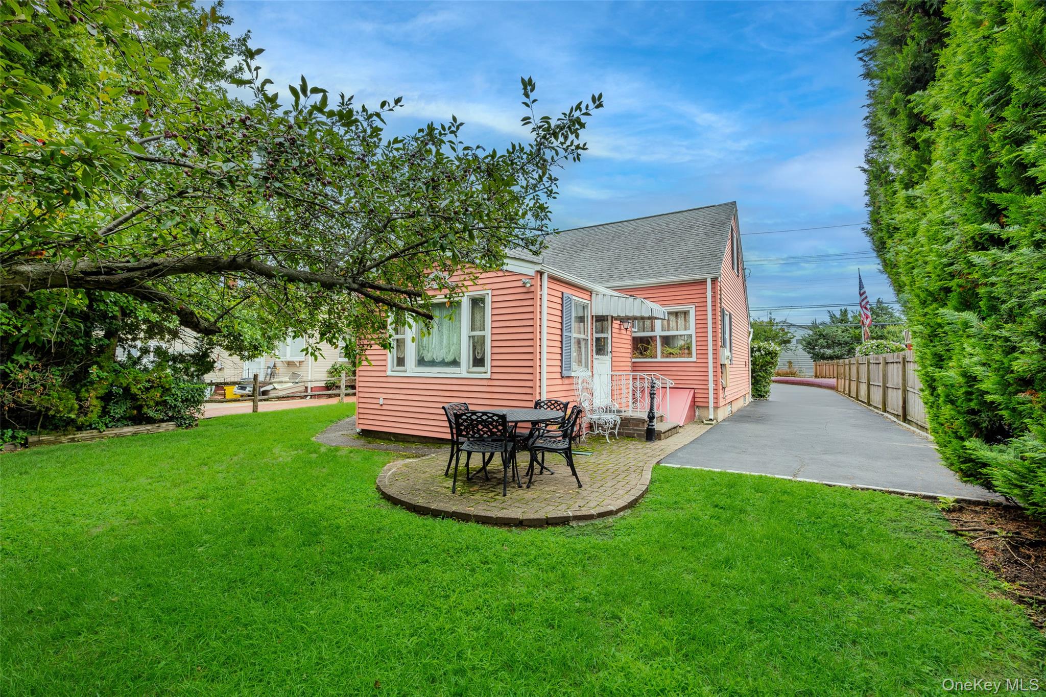 822 Peninsula Boulevard Property Photo 32
