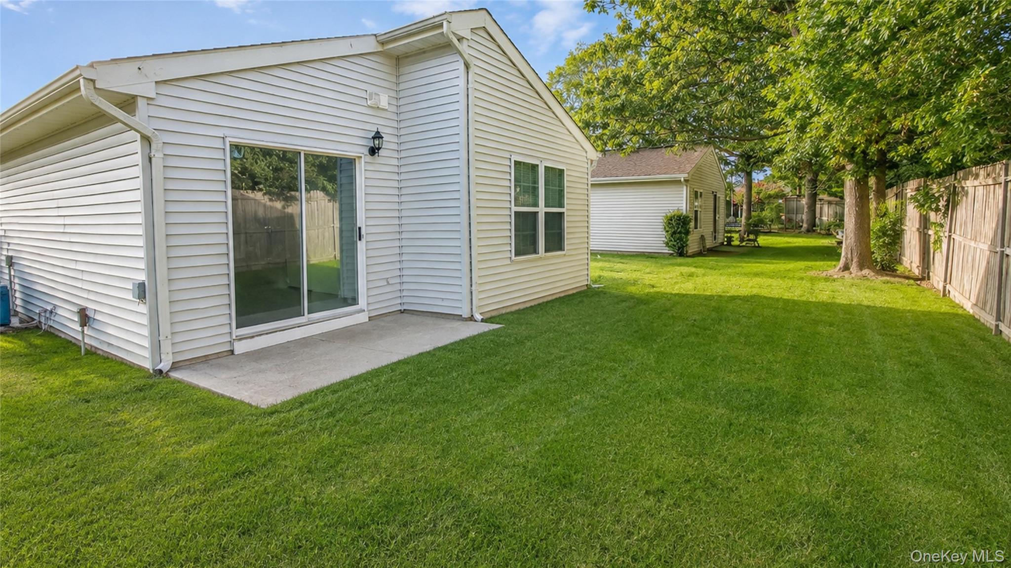 53 Village Circle E053 Property Photo 14