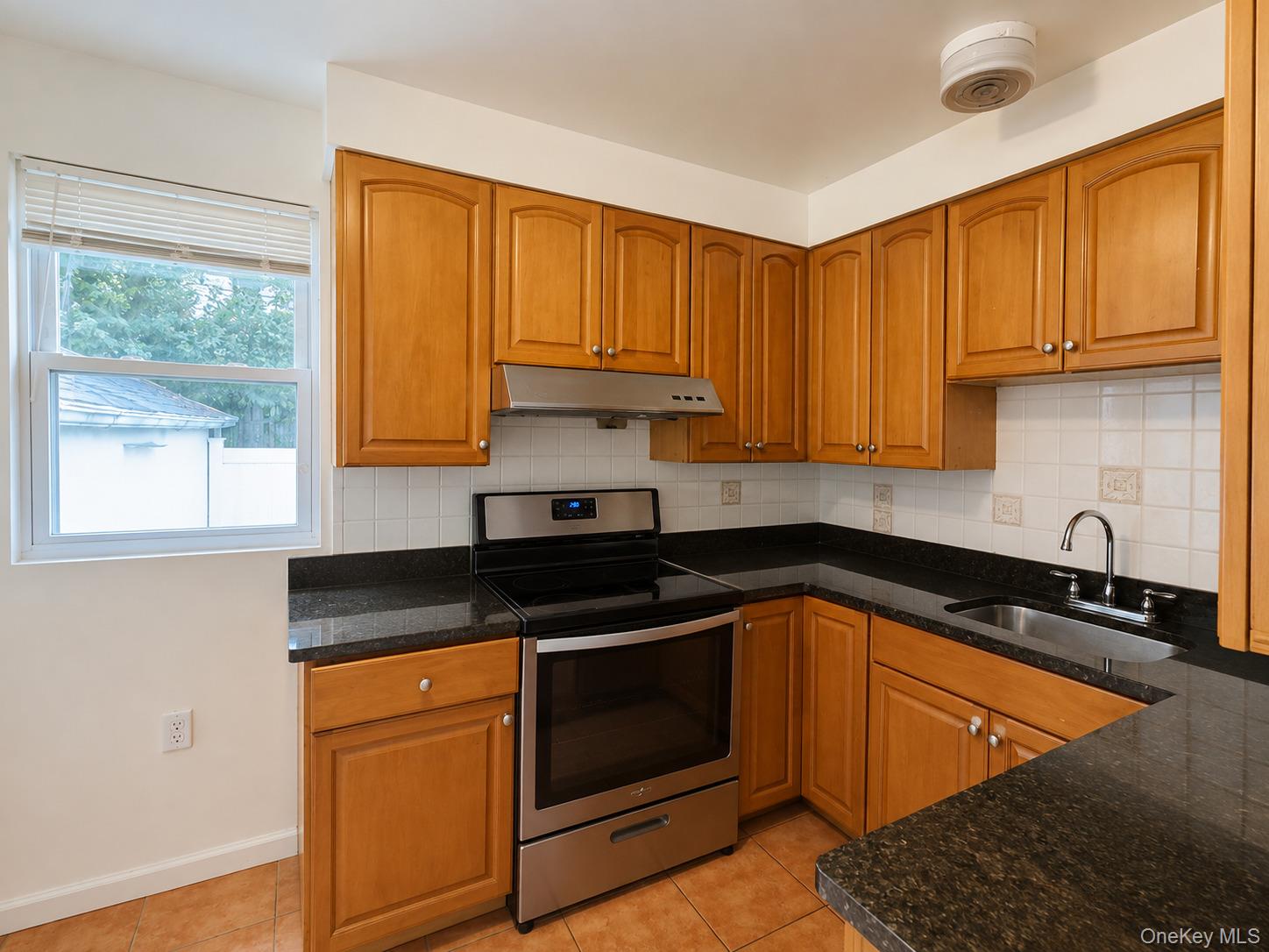77-18 169th Street 1fl Property Photo 5