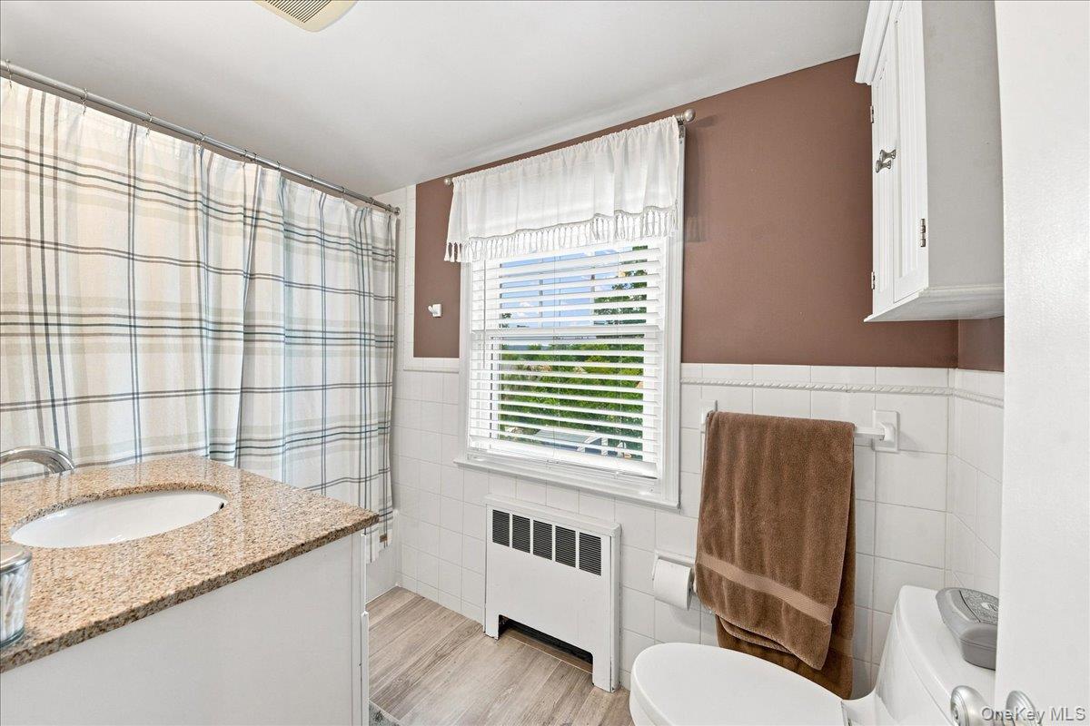 332 Kelly Street Property Photo 20