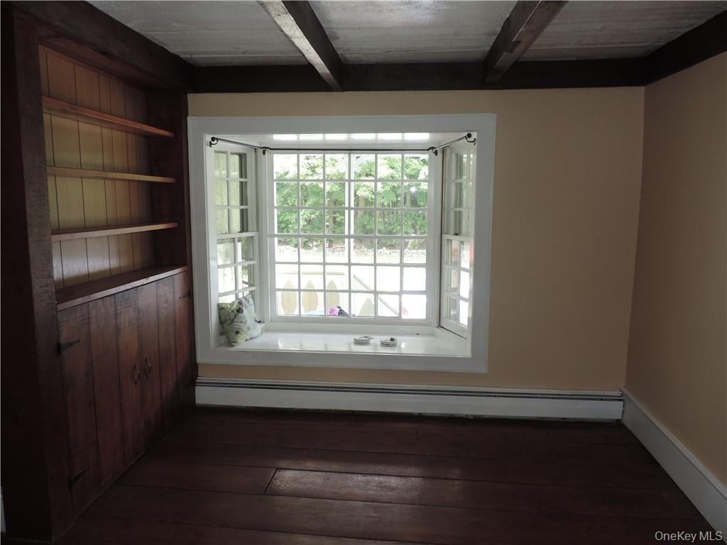 958-964 Hollow Road Property Photo 14
