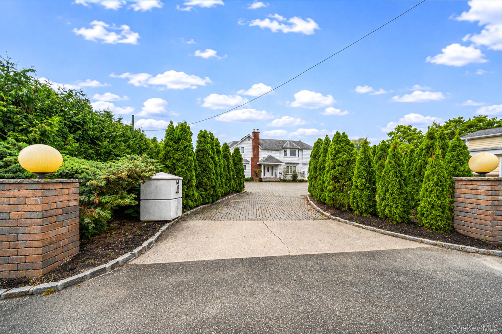 64 Mowbray Avenue Property Photo 3