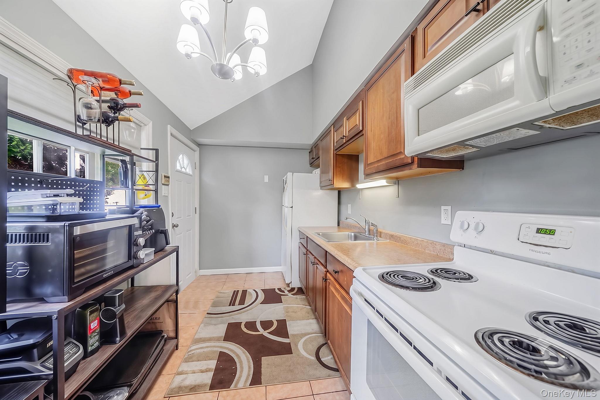 64 Mowbray Avenue Property Photo 23