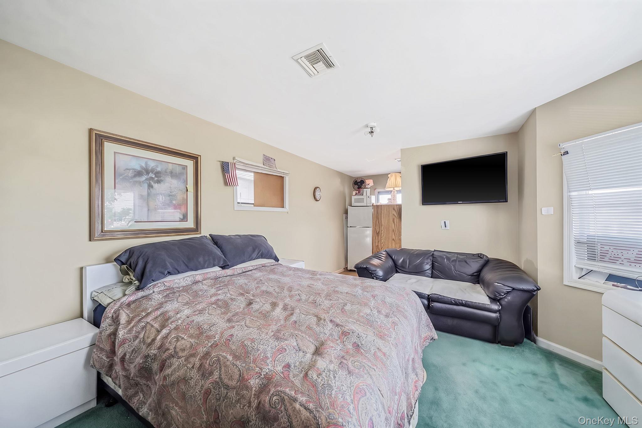 64 Mowbray Avenue Property Photo 30