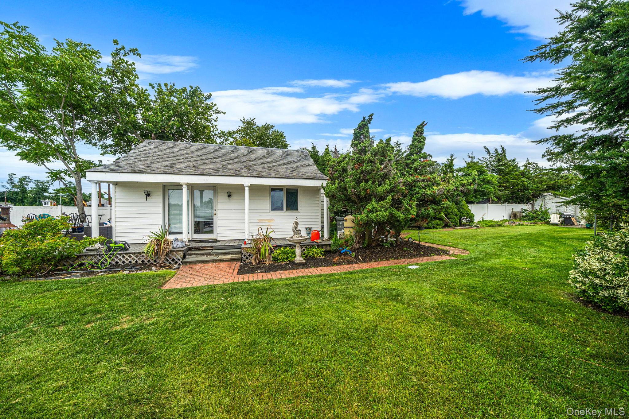 64 Mowbray Avenue Property Photo 44