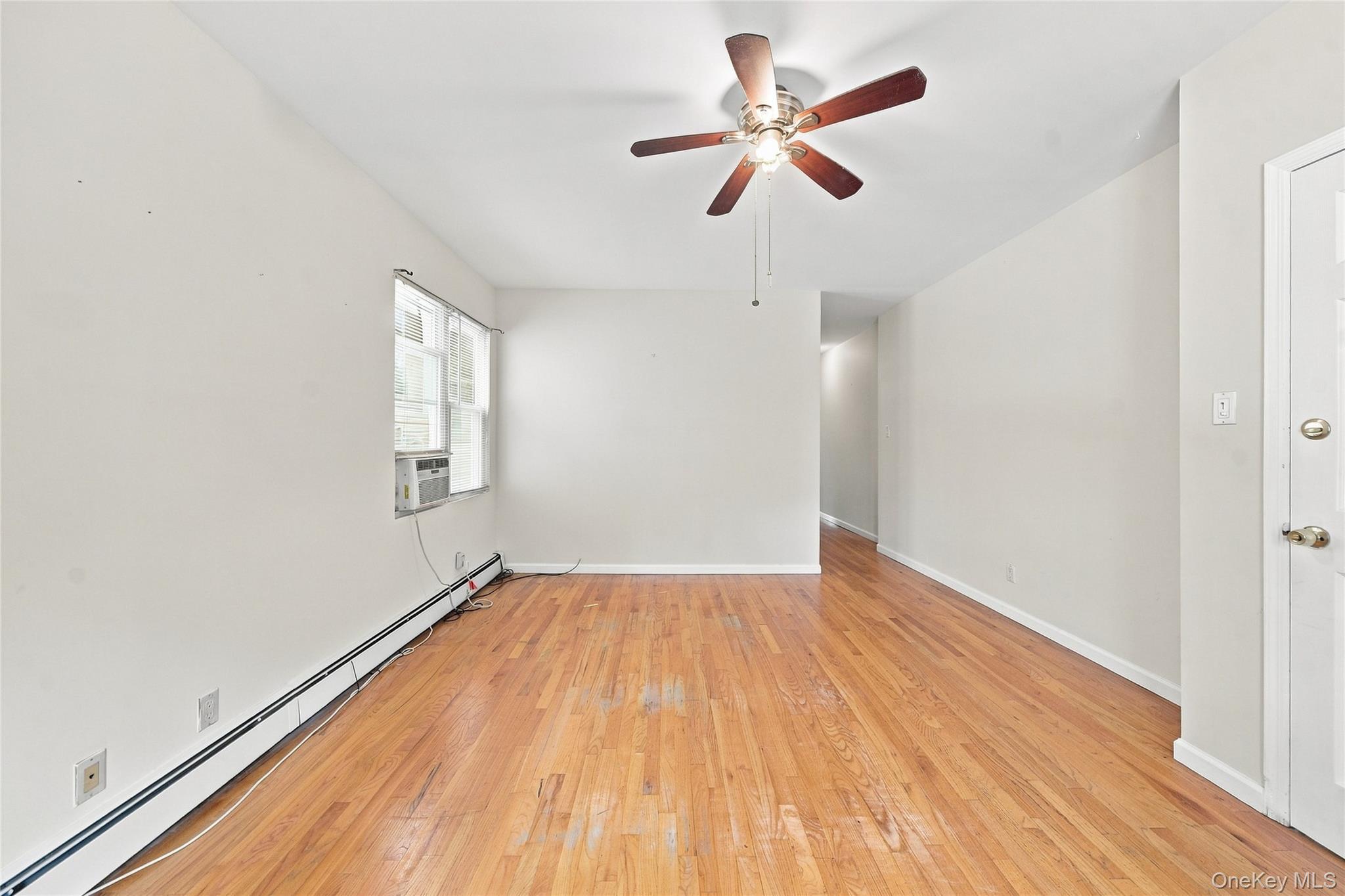 1563 Haight Avenue Property Photo 4