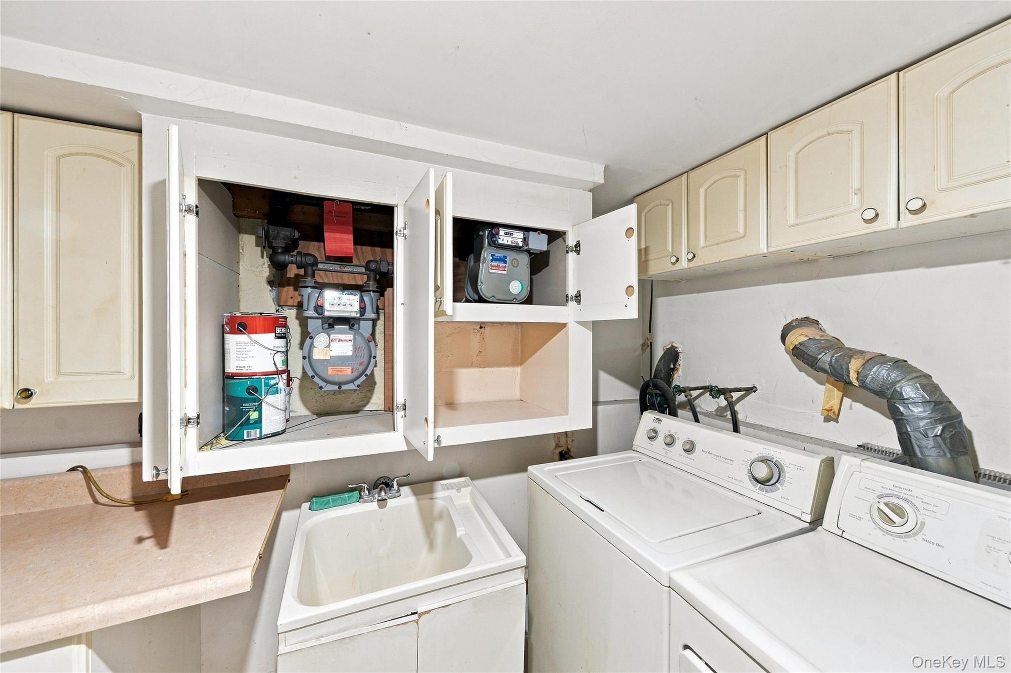 1563 Haight Avenue Property Photo 25